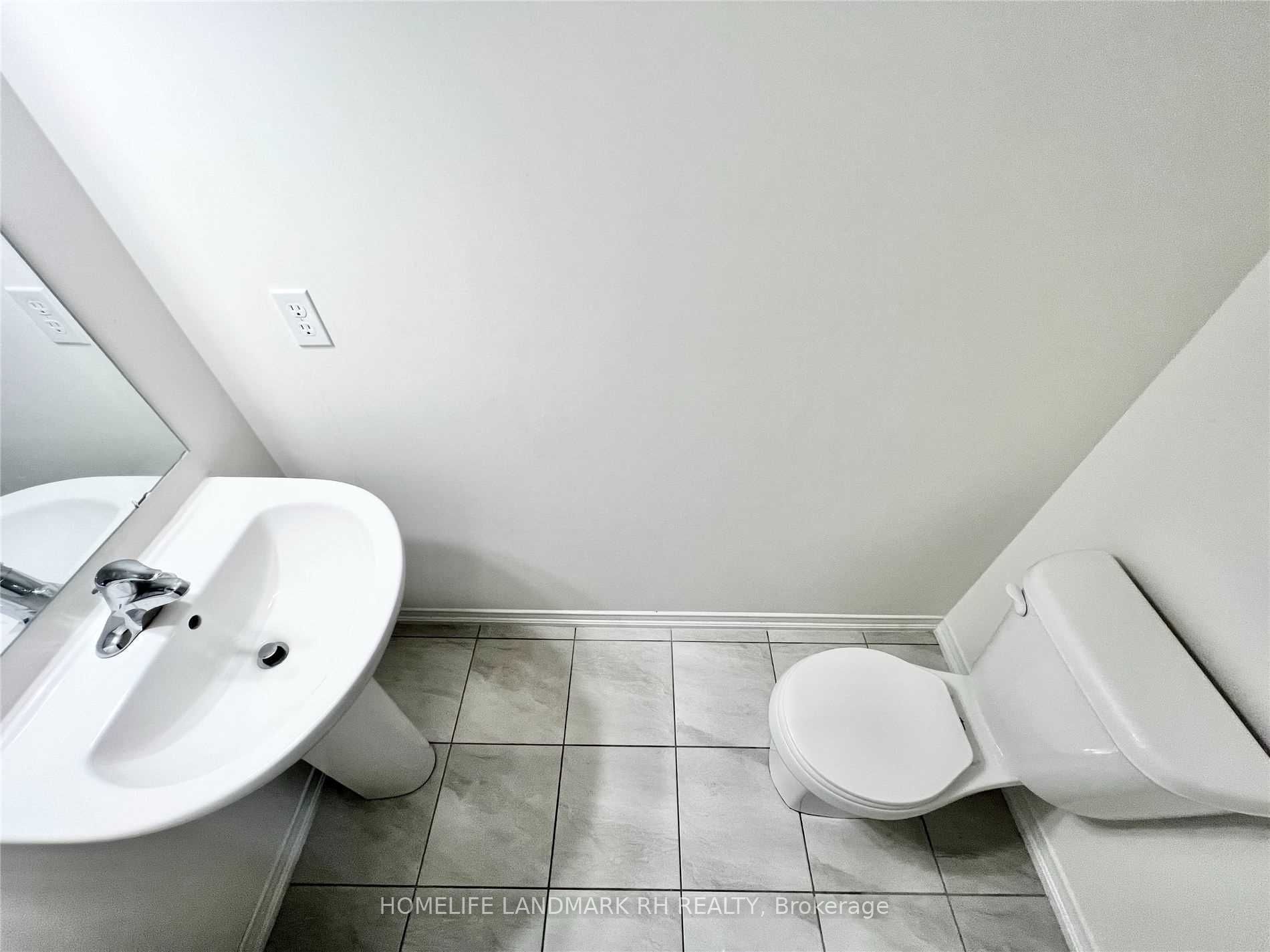 2633 Eaglesham Path Property Photo 7