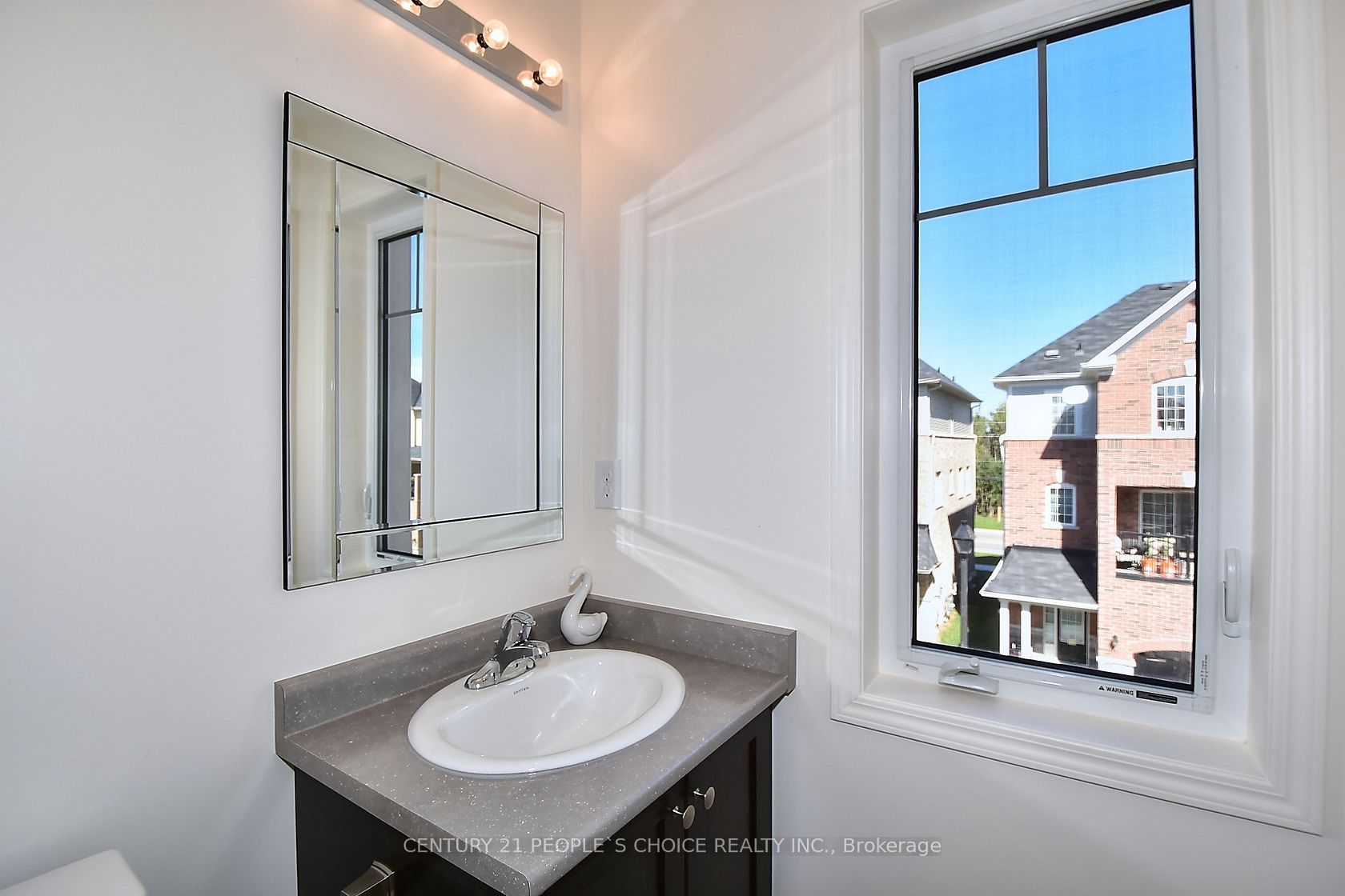 13 Devineridge Avenue Property Photo 22