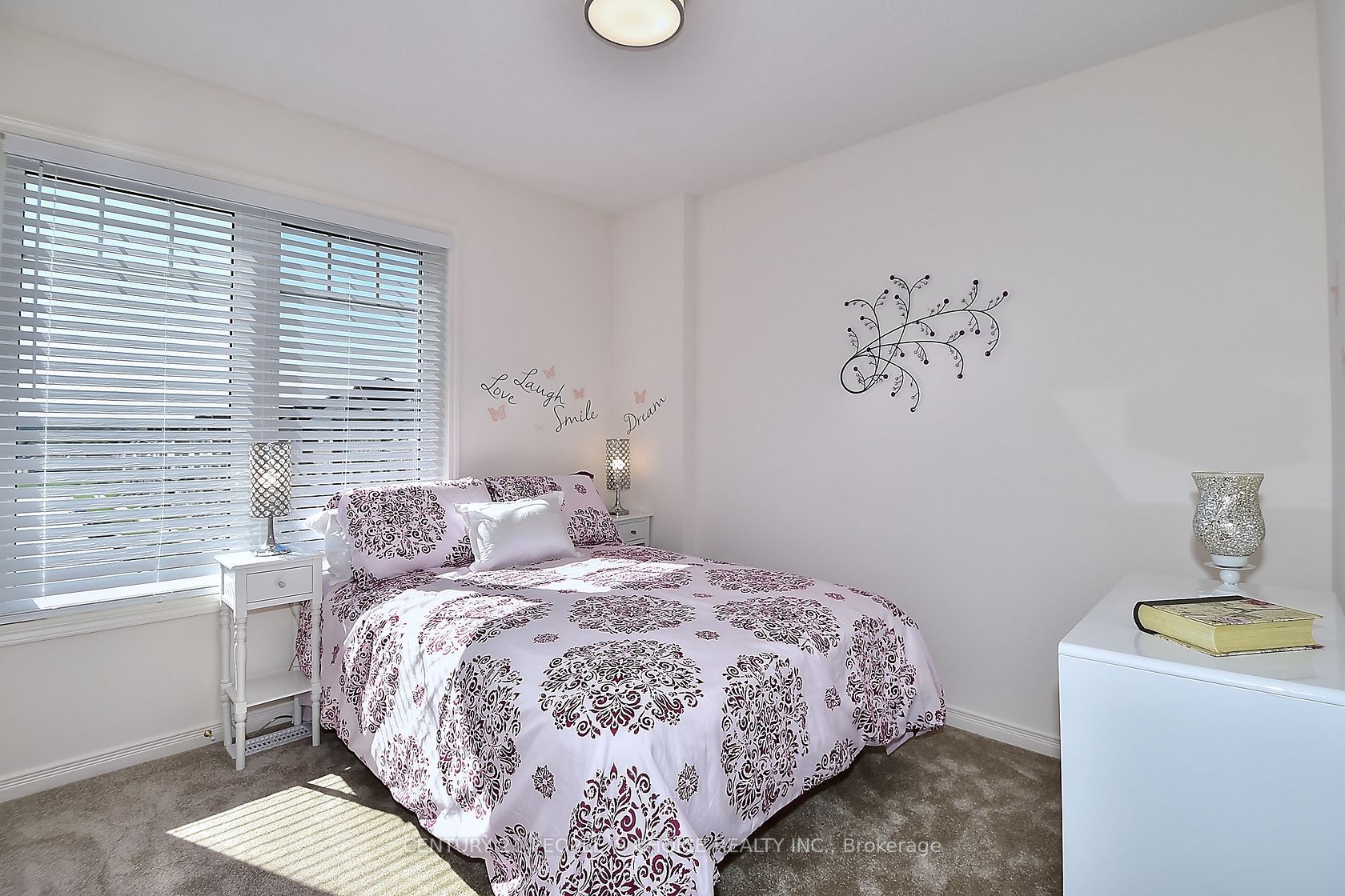 13 Devineridge Avenue Property Photo 24