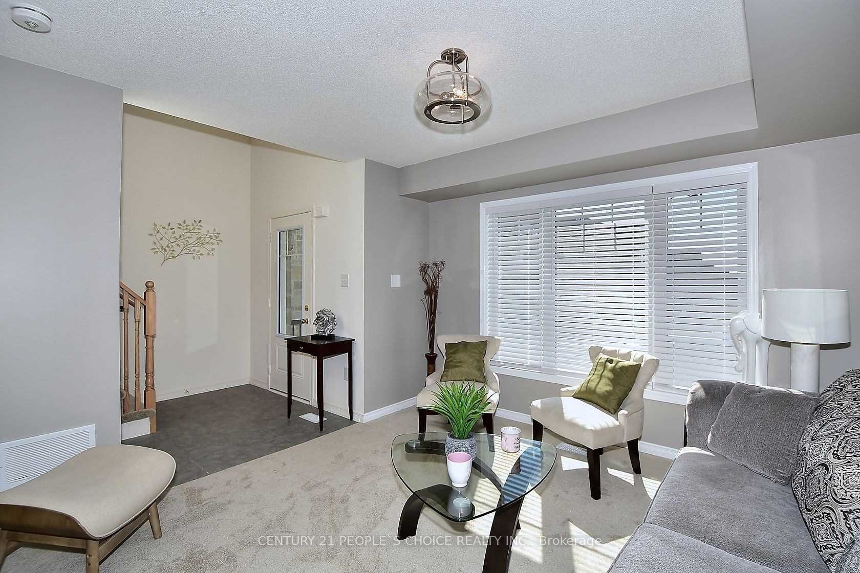 13 Devineridge Avenue Property Photo 4