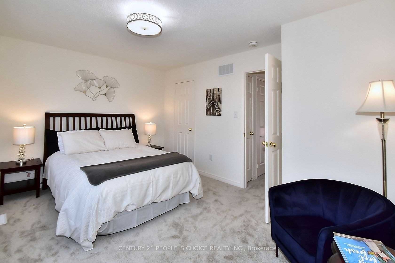 13 Devineridge Avenue Property Photo 14