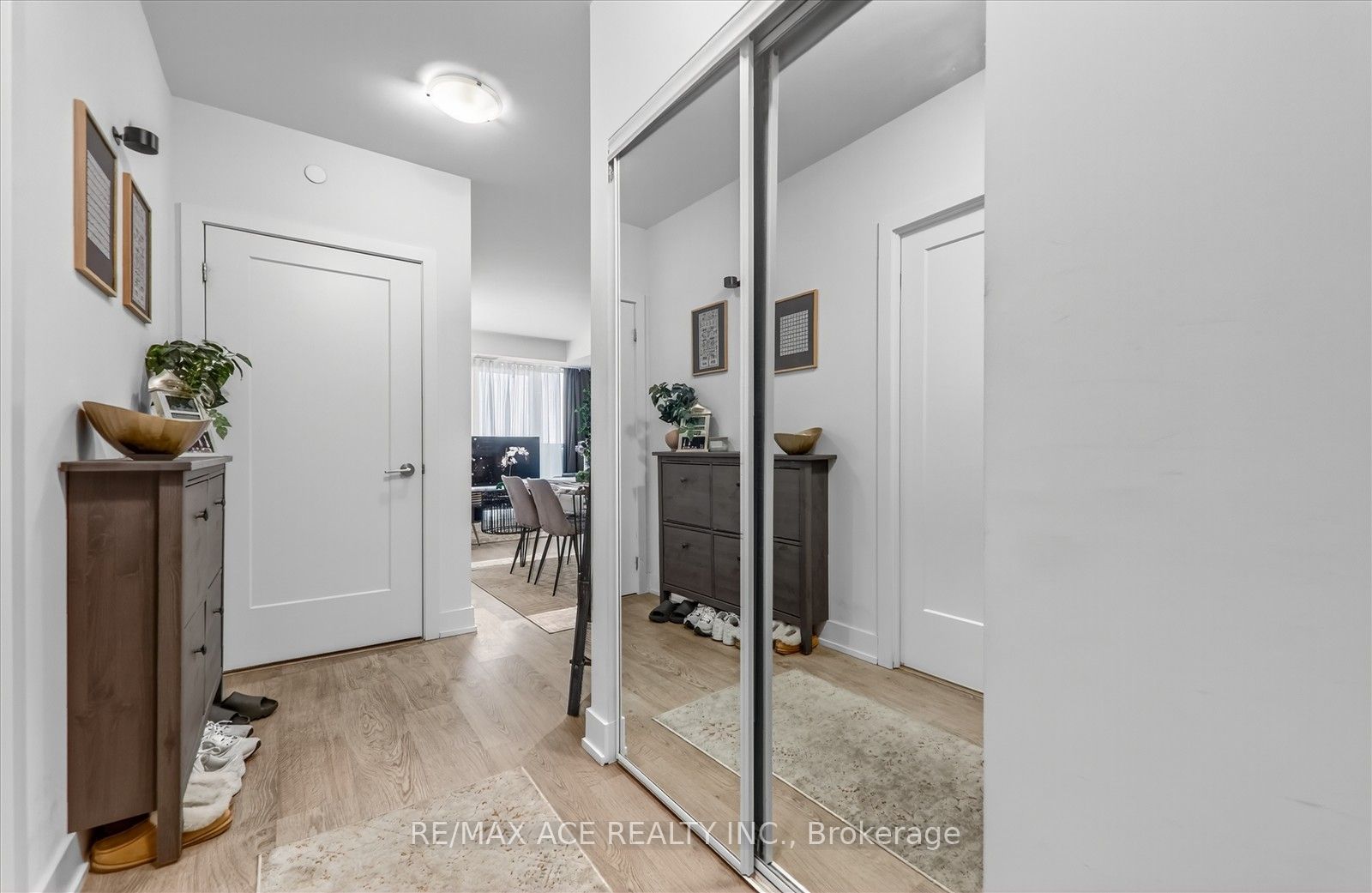 2550 Simcoe Street N 809 Property Photo 14