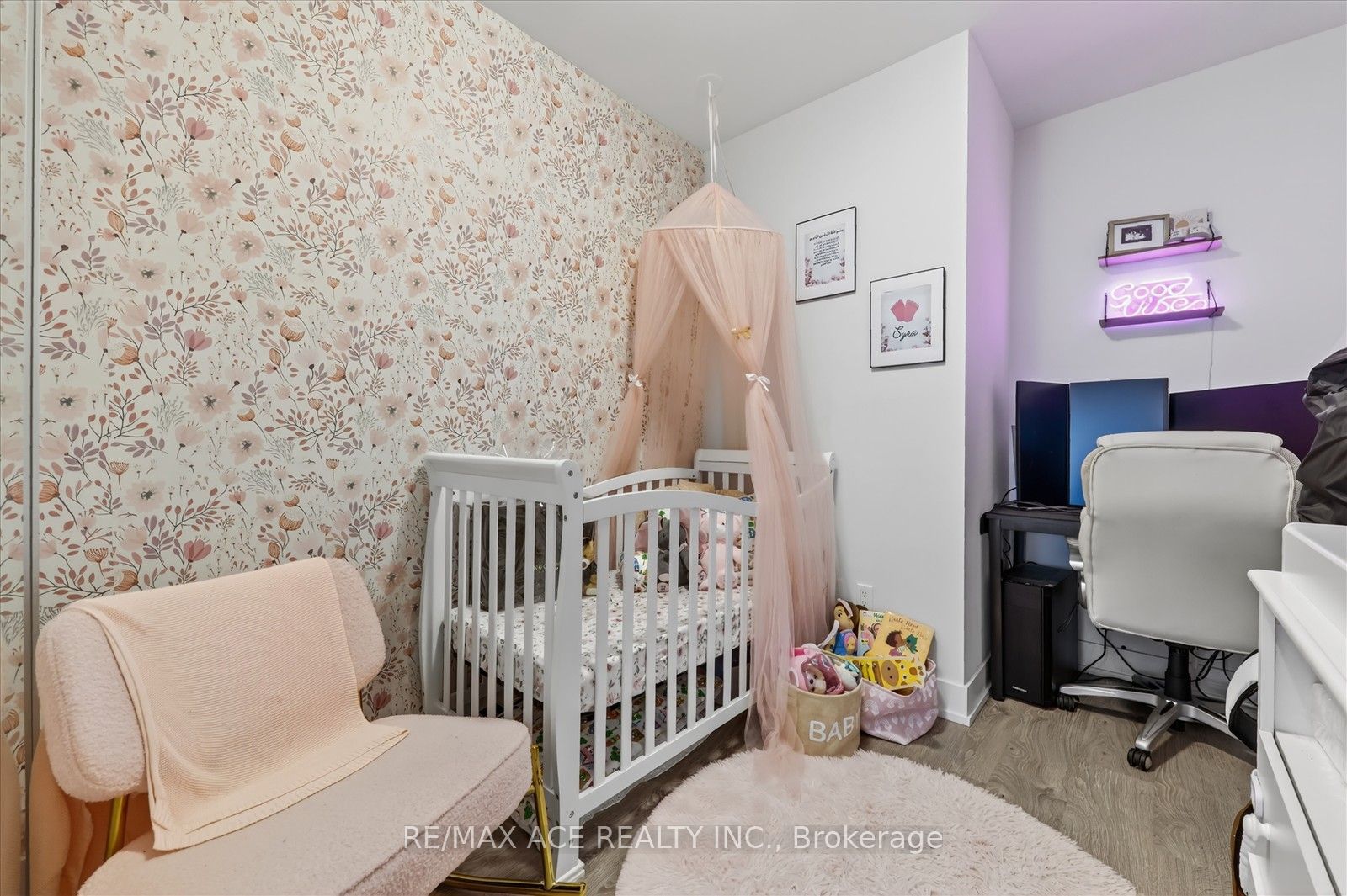 2550 Simcoe Street N 809 Property Photo 17