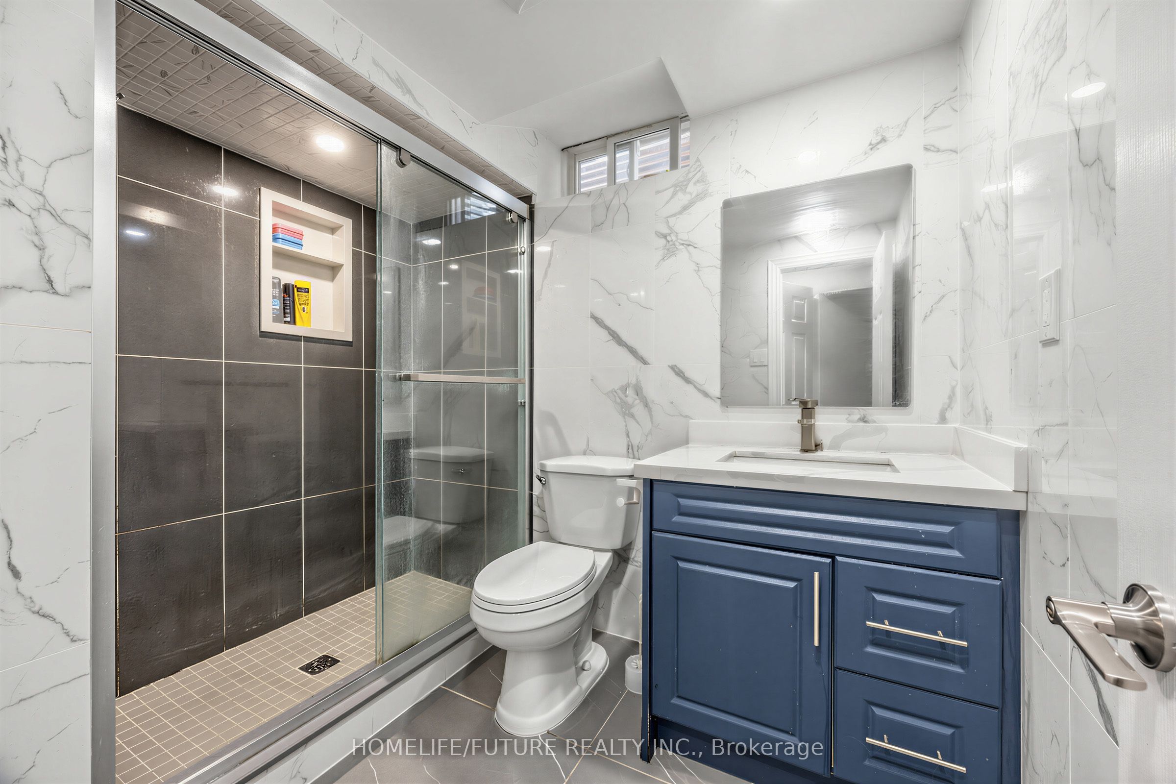 123 Bennett Avenue Property Photo 23