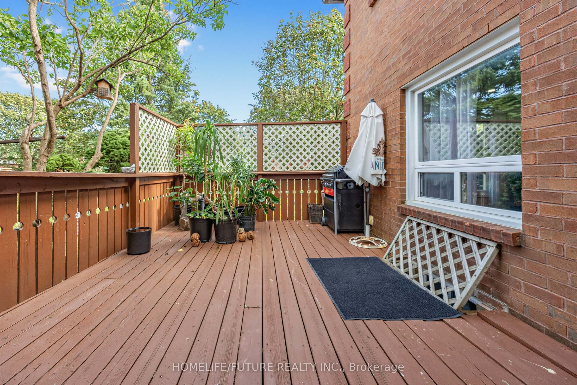 123 Bennett Avenue Property Photo 32