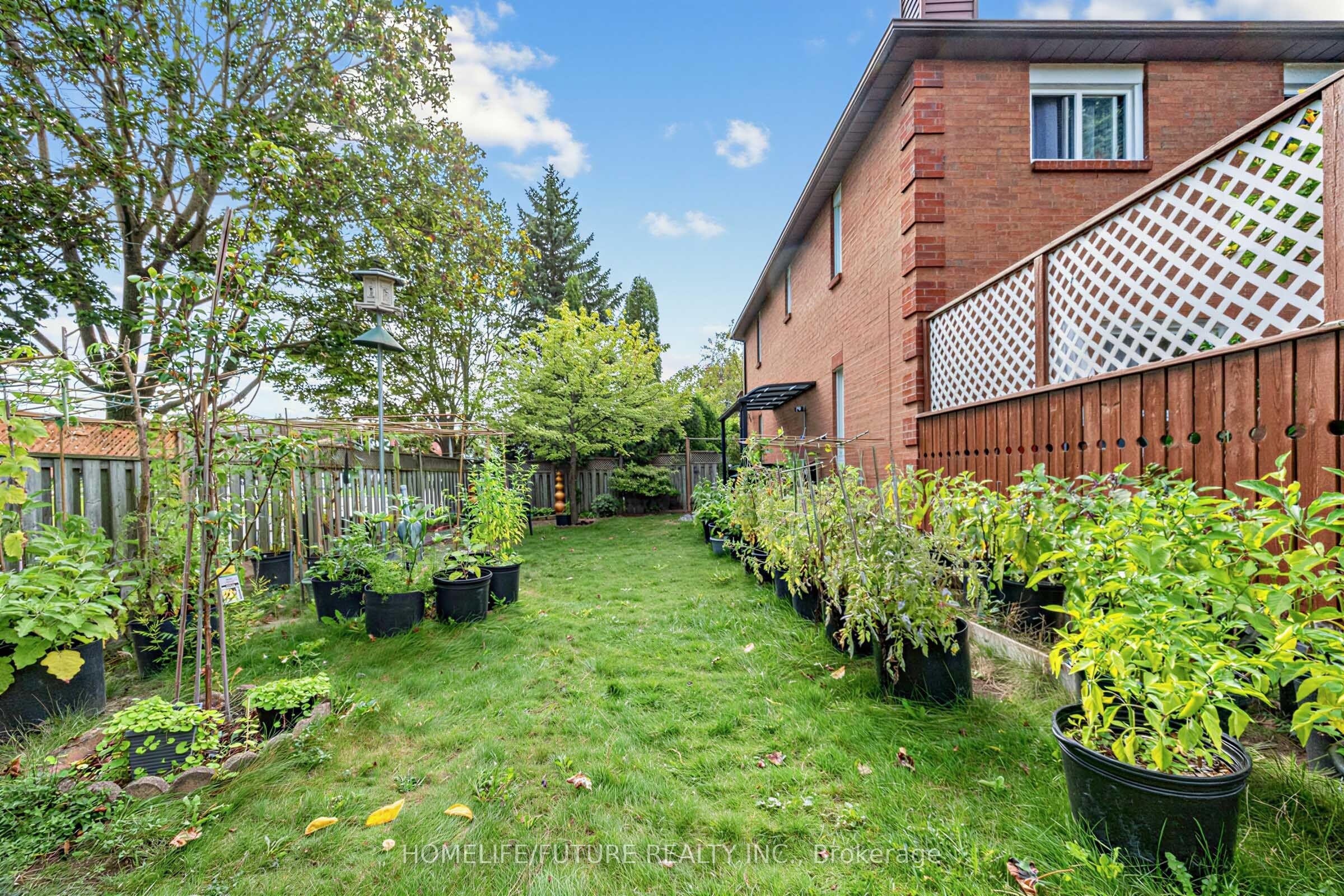 123 Bennett Avenue Property Photo 33