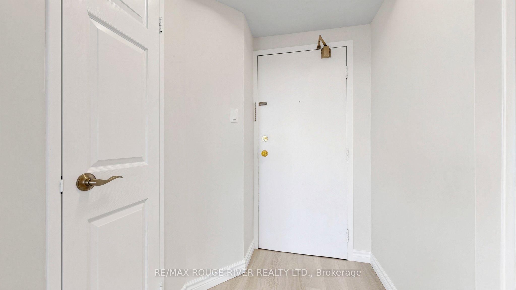 5580 Sheppard Avenue E 1003 Property Photo 5