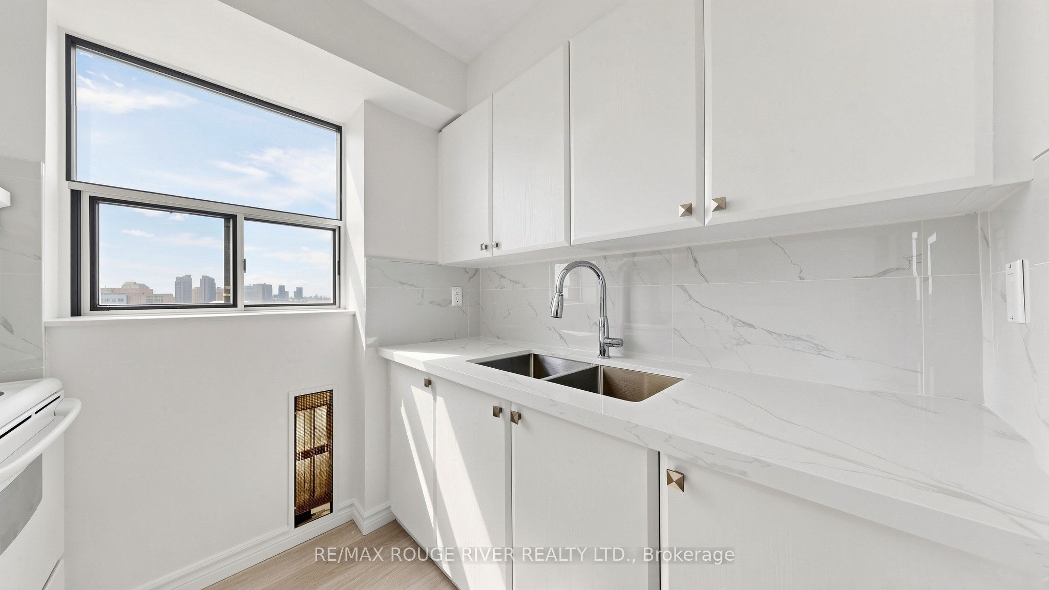 5580 Sheppard Avenue E 1003 Property Photo 12
