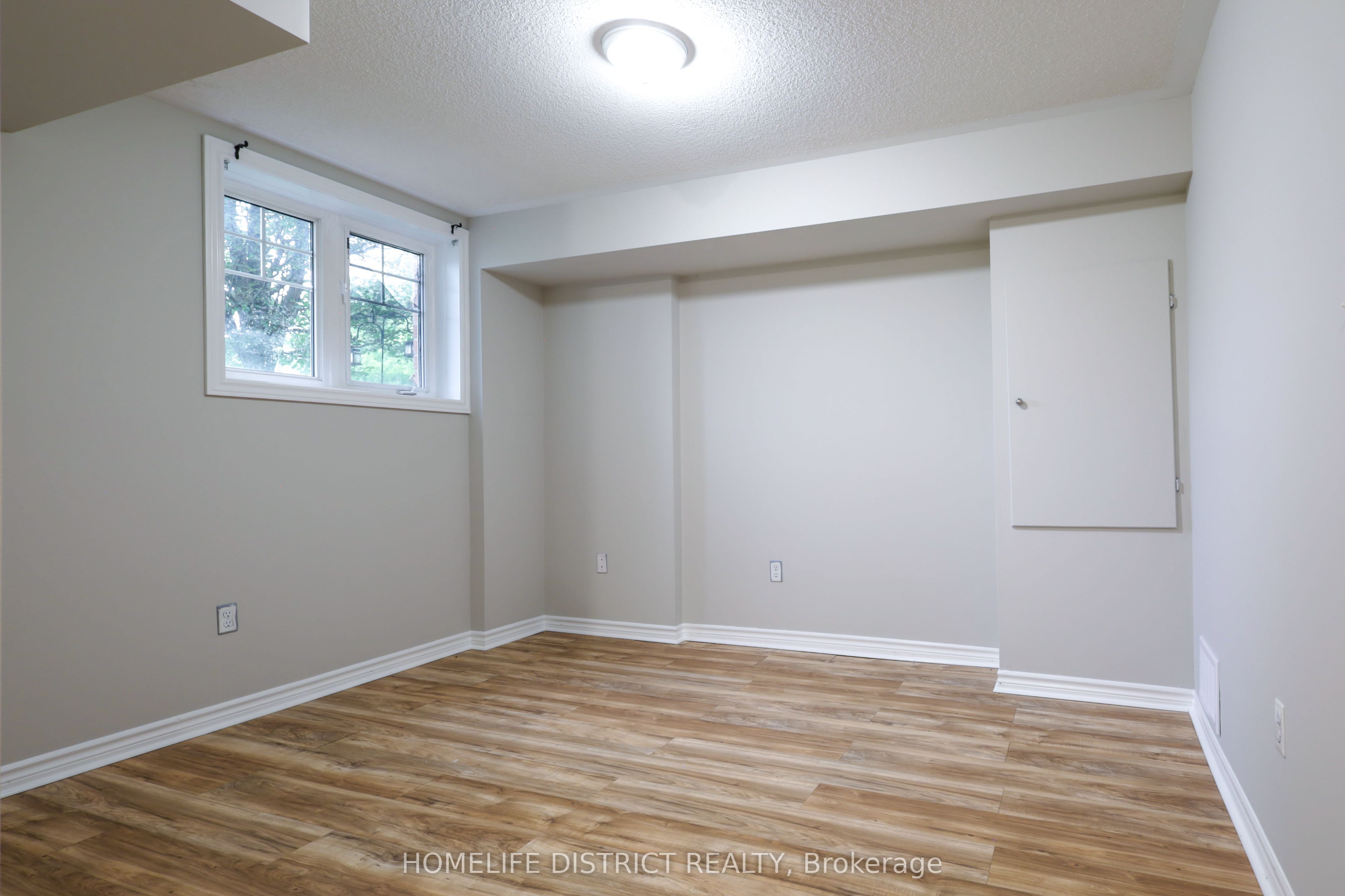 489 Mearns Avenue Property Photo 26