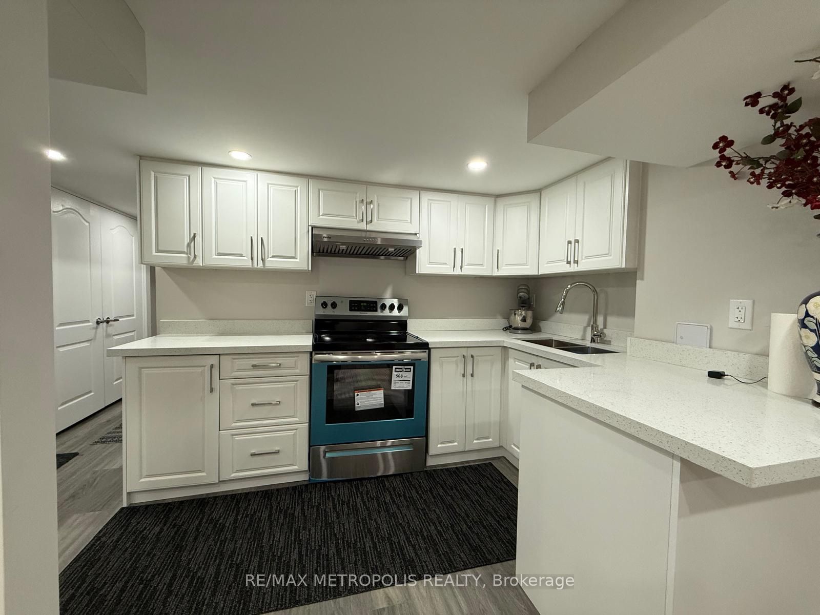 204 Montgomery Avenue Bsmt Property Photo 6