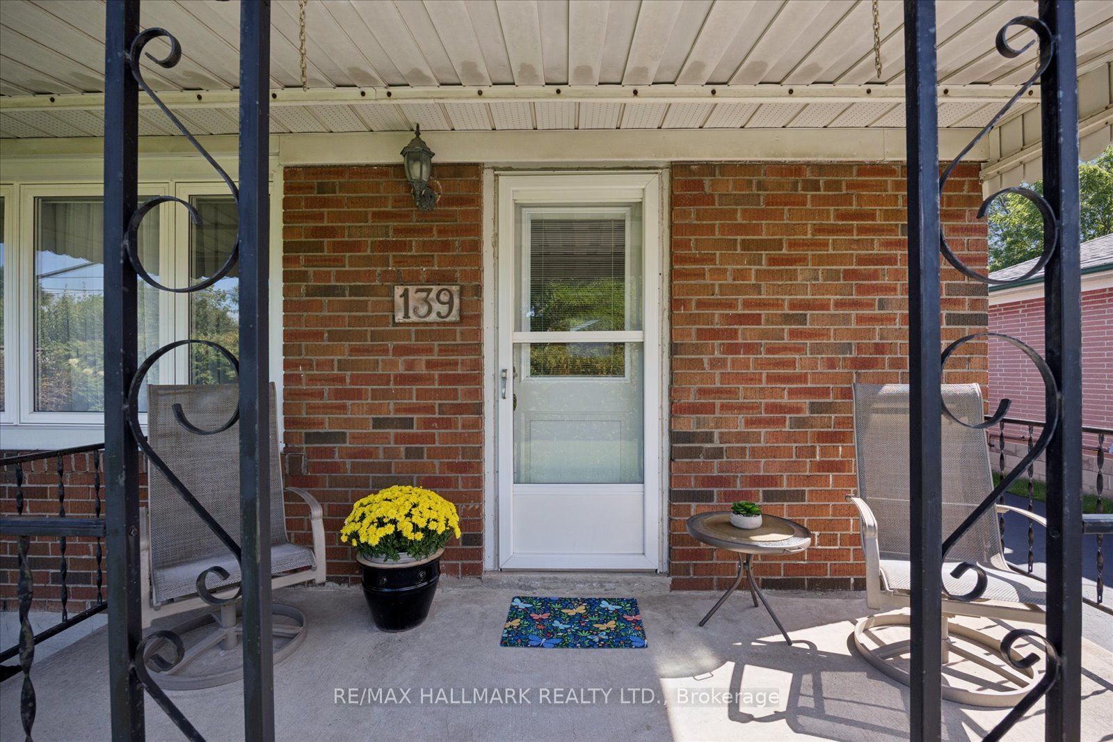 139 Elinor Avenue Property Photo 4