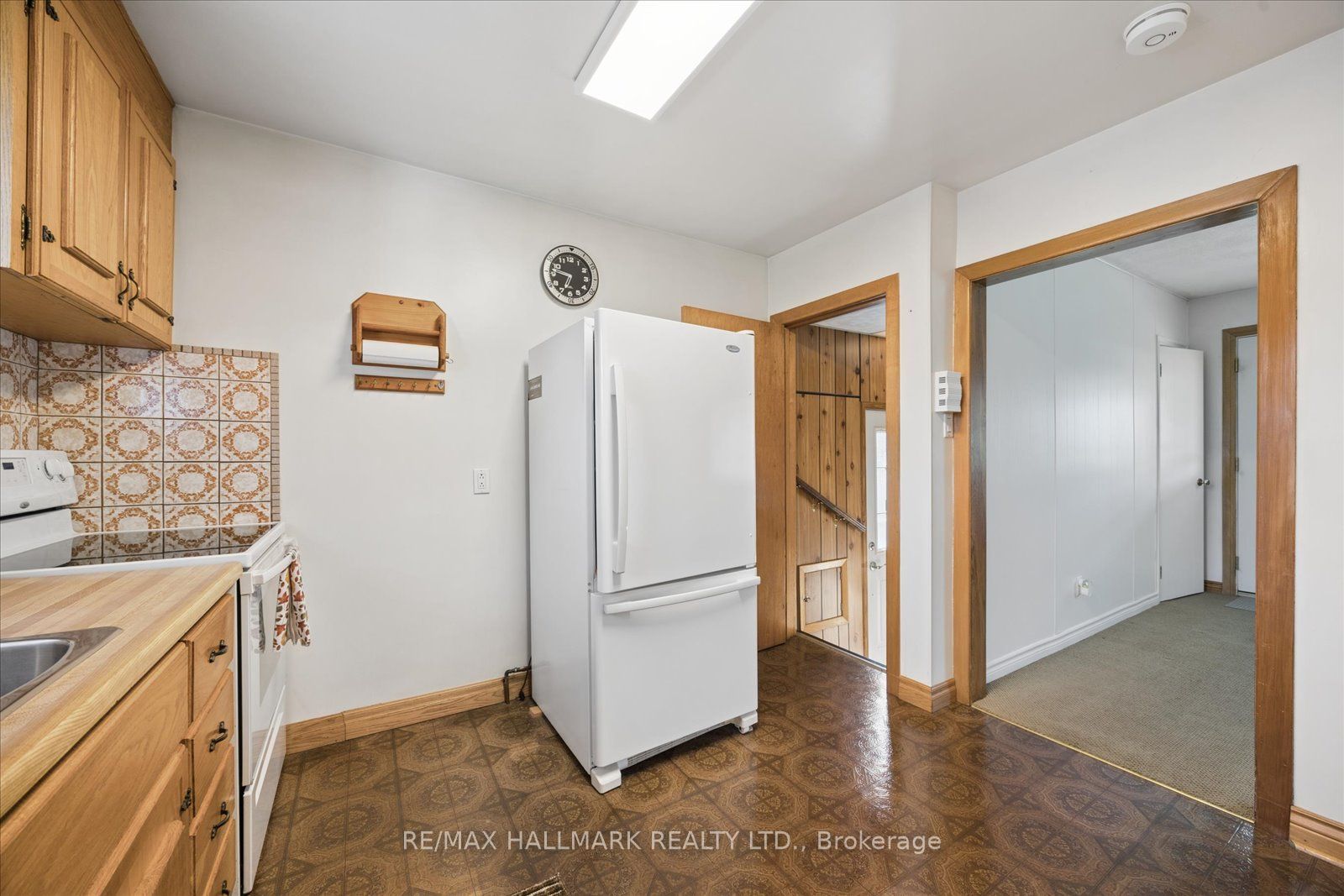 139 Elinor Avenue Property Photo 11