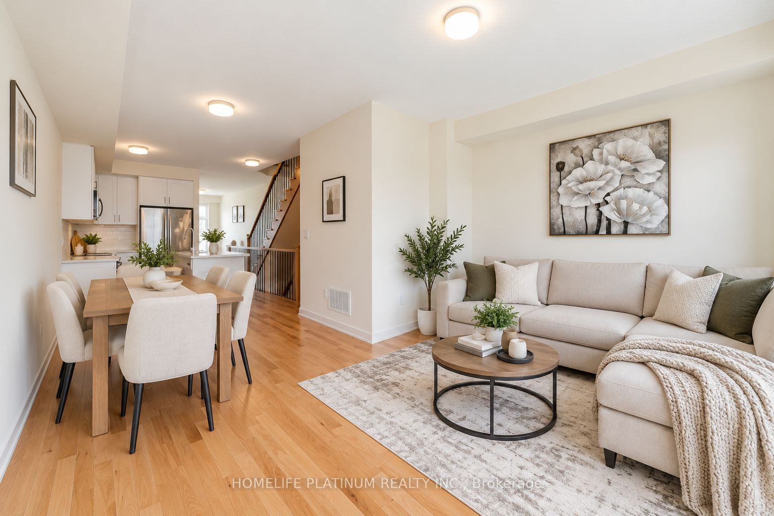2594 Castlegate Crossing Property Photo 6