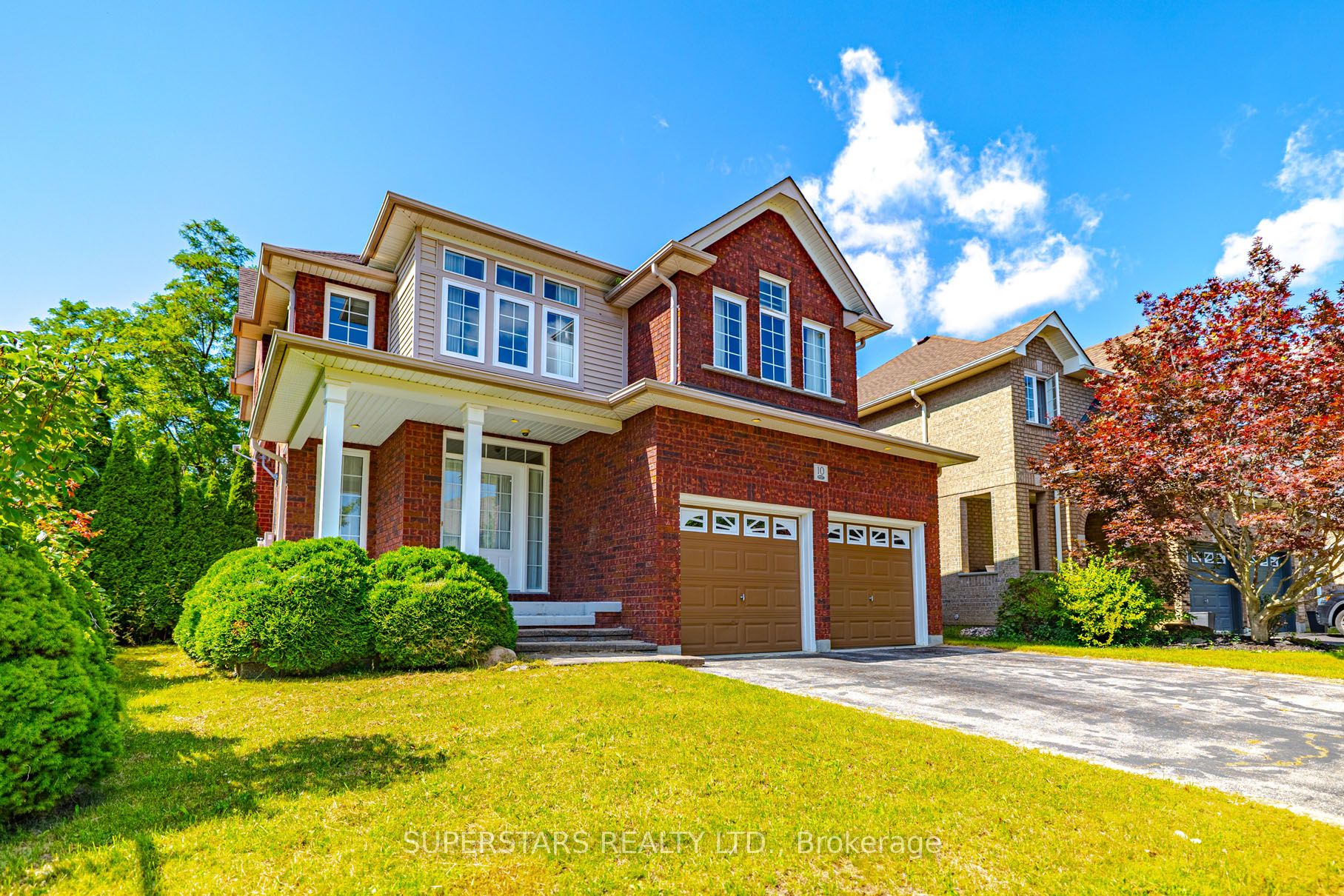 10 Thistledown Crescent Property Photo 2