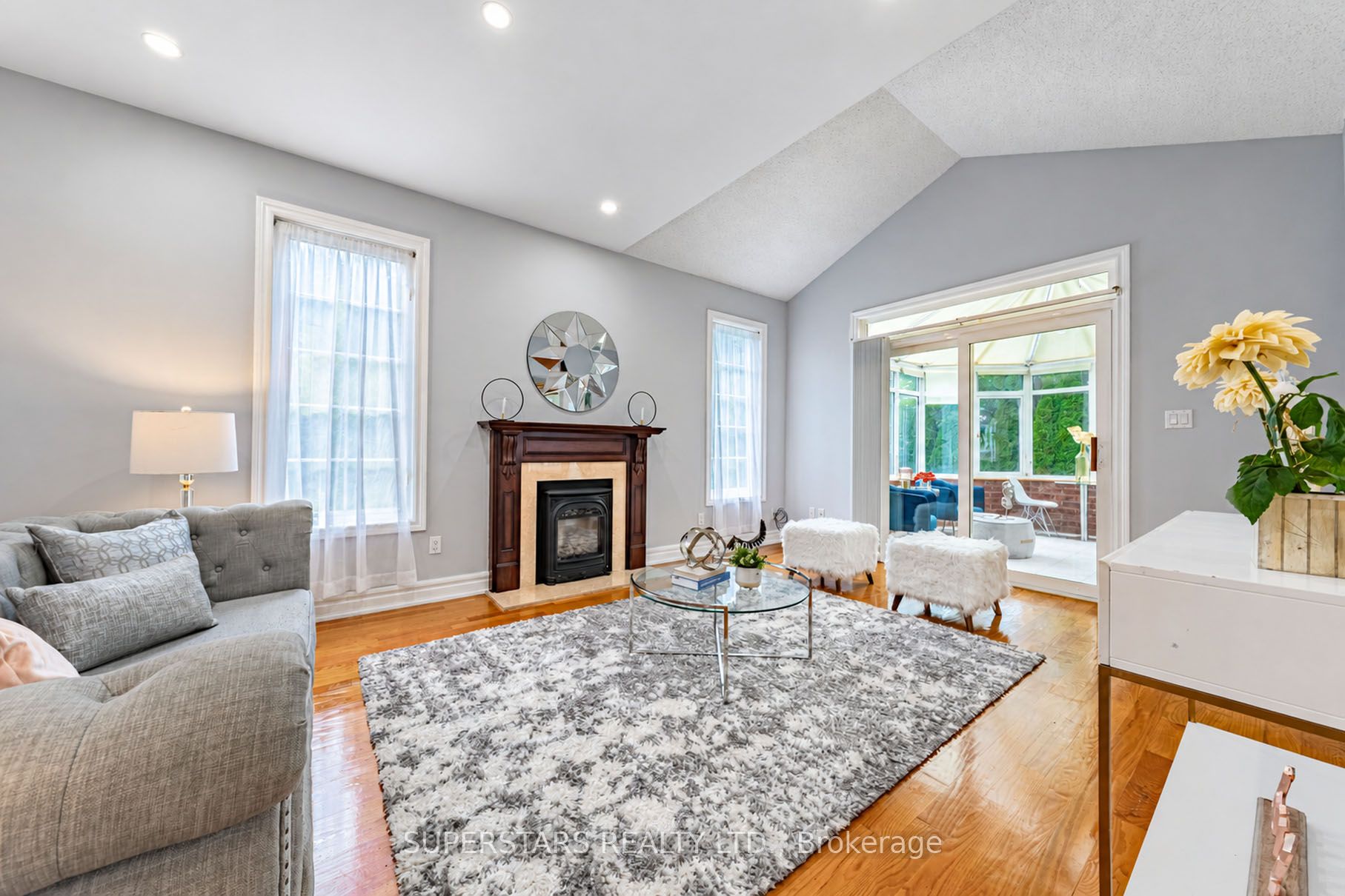 10 Thistledown Crescent Property Photo 10