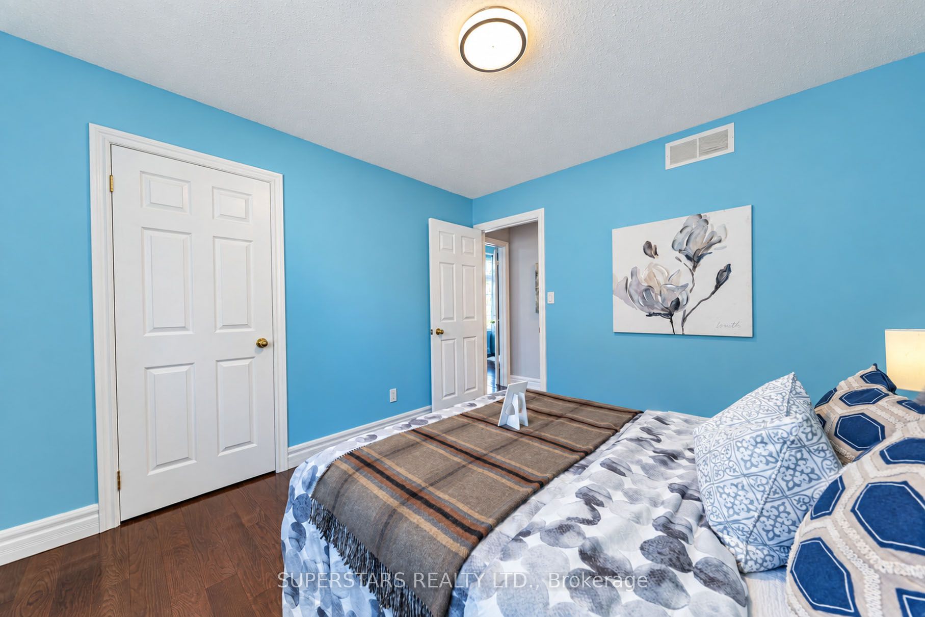 10 Thistledown Crescent Property Photo 34