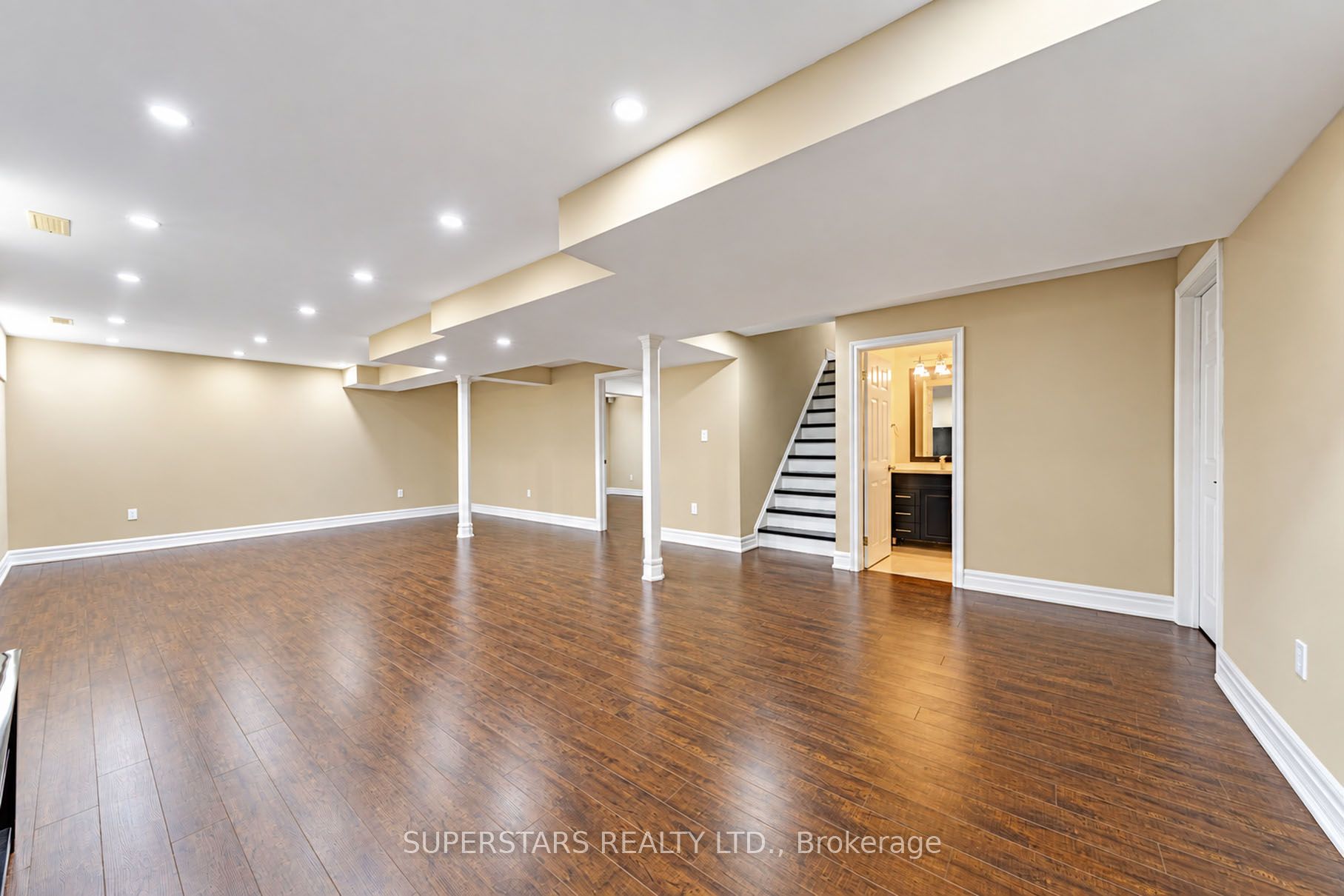 10 Thistledown Crescent Property Photo 38