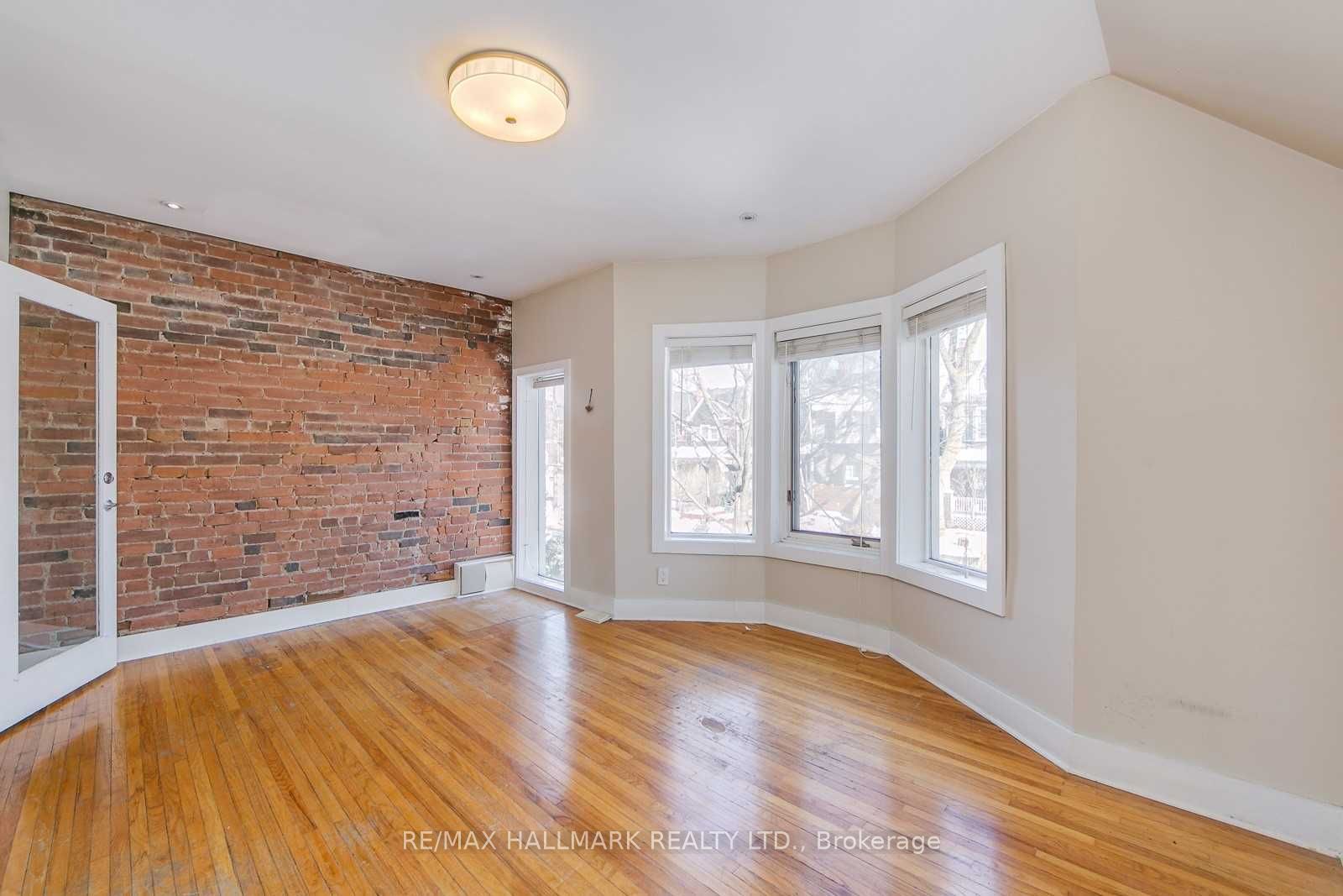 6 Prust Avenue Upper Property Photo 5