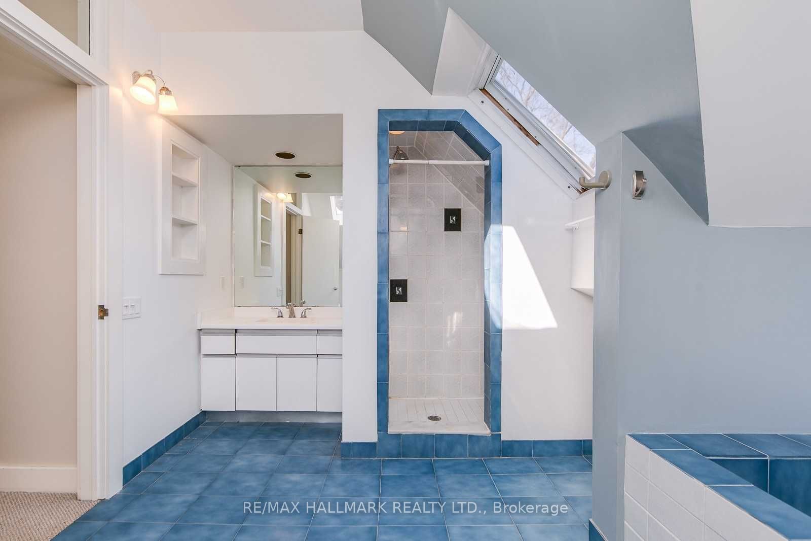 6 Prust Avenue Upper Property Photo 27
