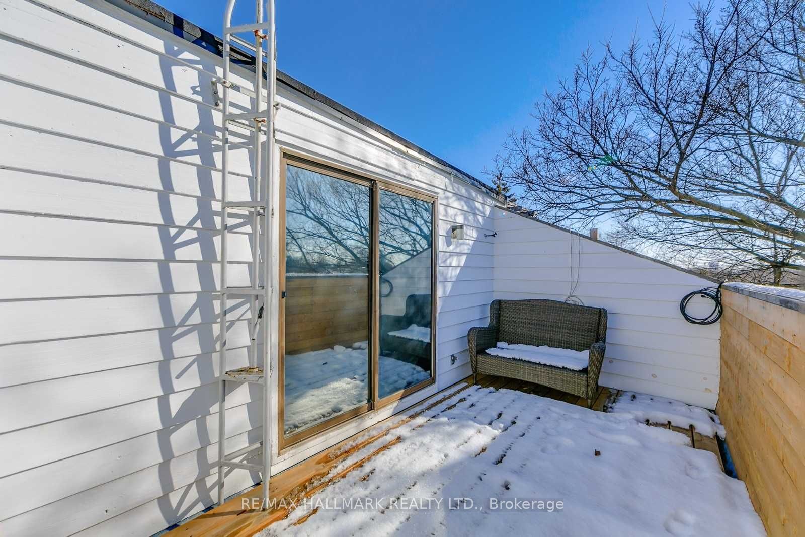 6 Prust Avenue Upper Property Photo 30