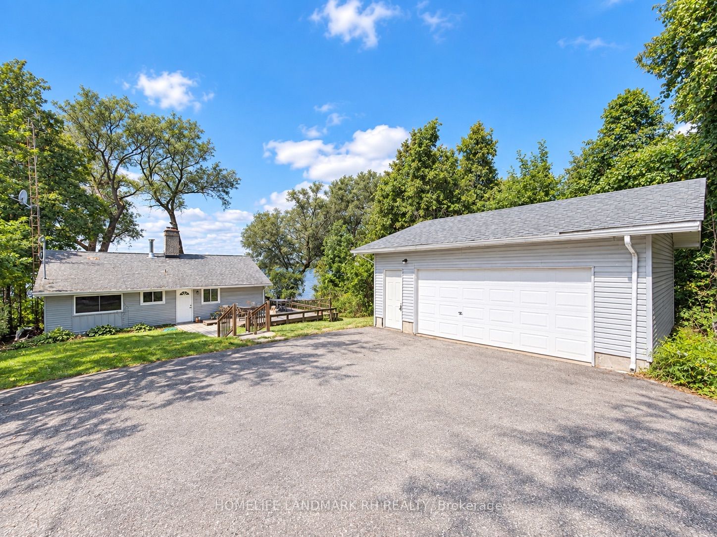 260 Portview Road Property Photo 6