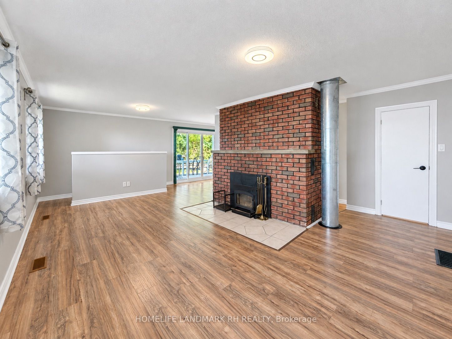 260 Portview Road Property Photo 11