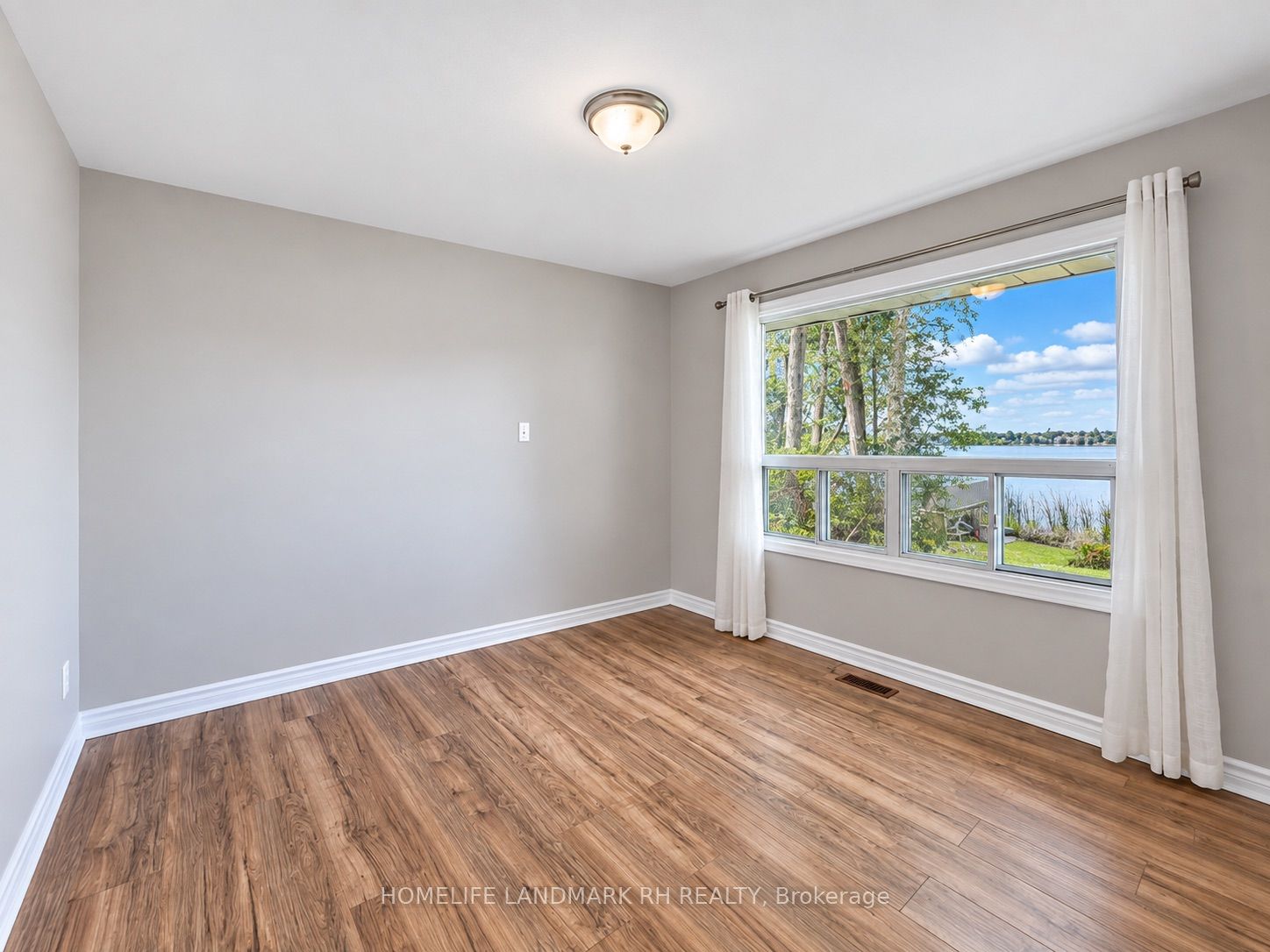 260 Portview Road Property Photo 16