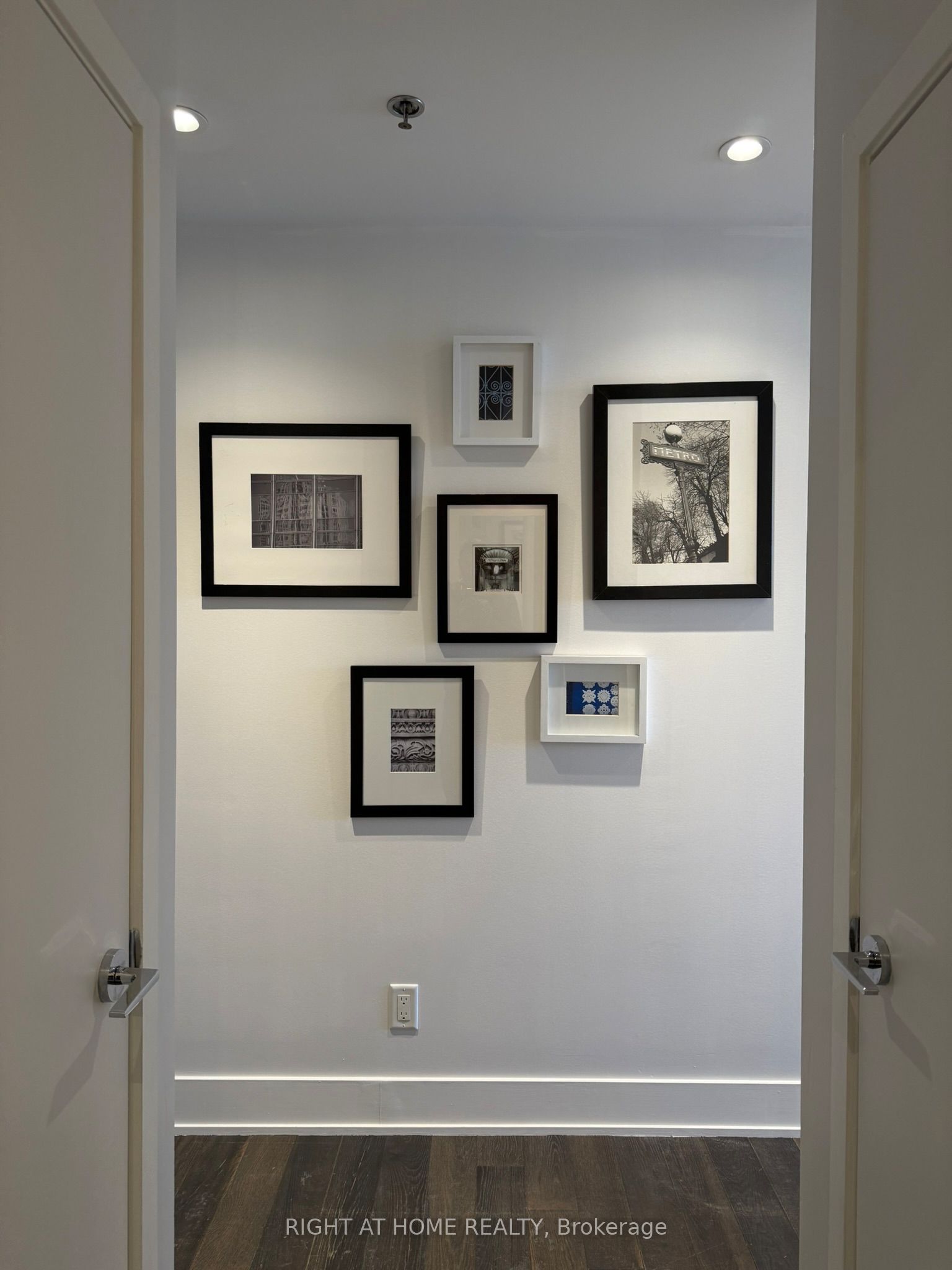 630 Queen Street E 407 Property Photo 9
