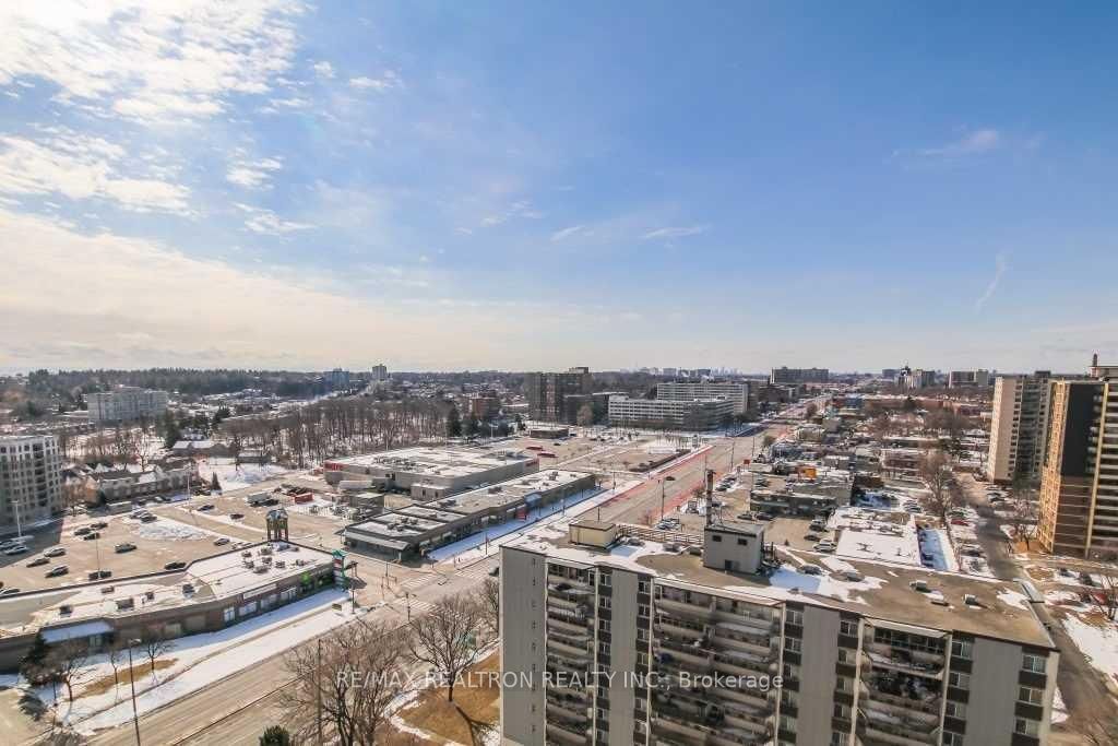 3380 Eglinton Avenue 1901 Property Photo 15