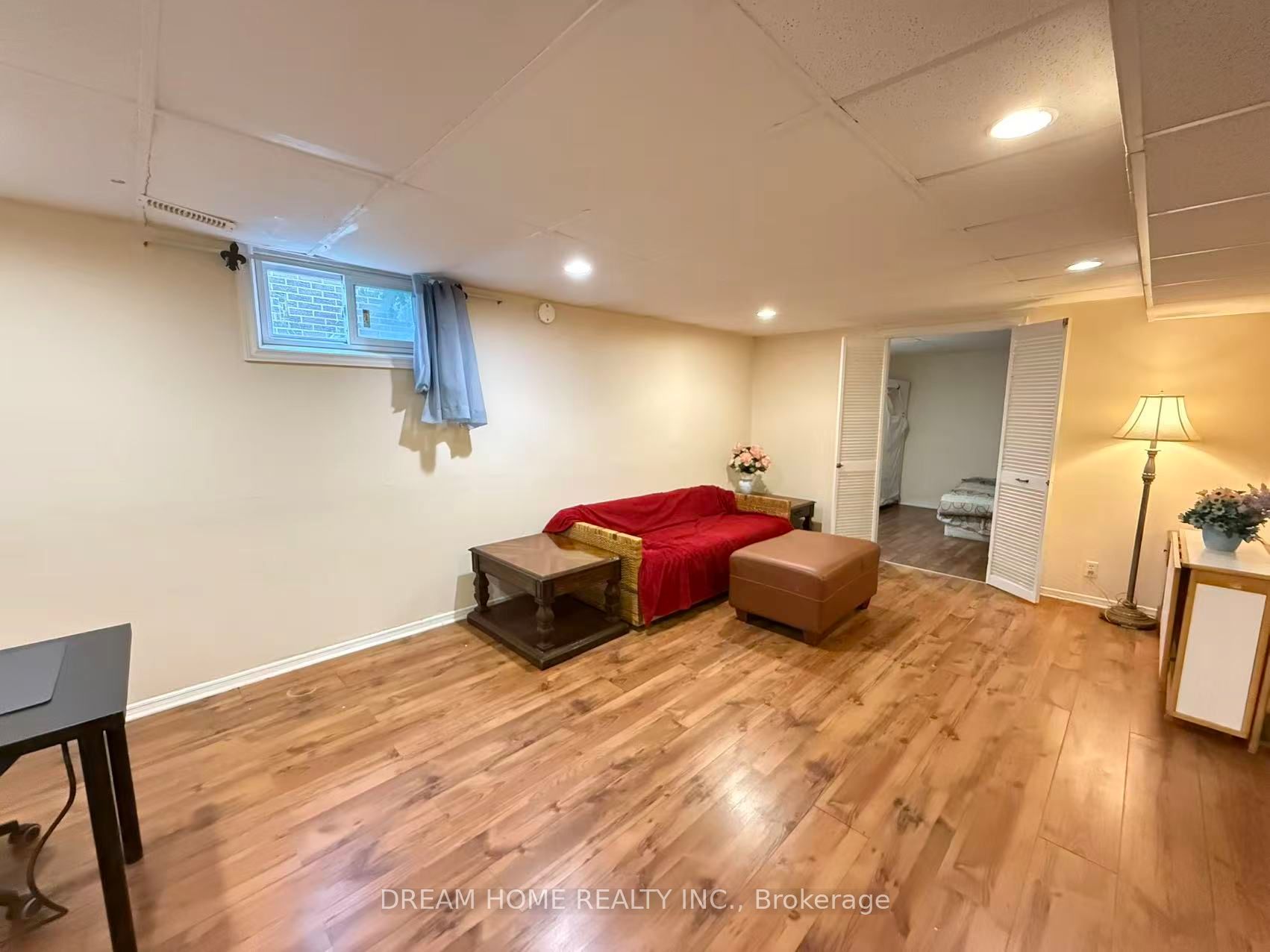 92 Rainier Square Property Photo 2