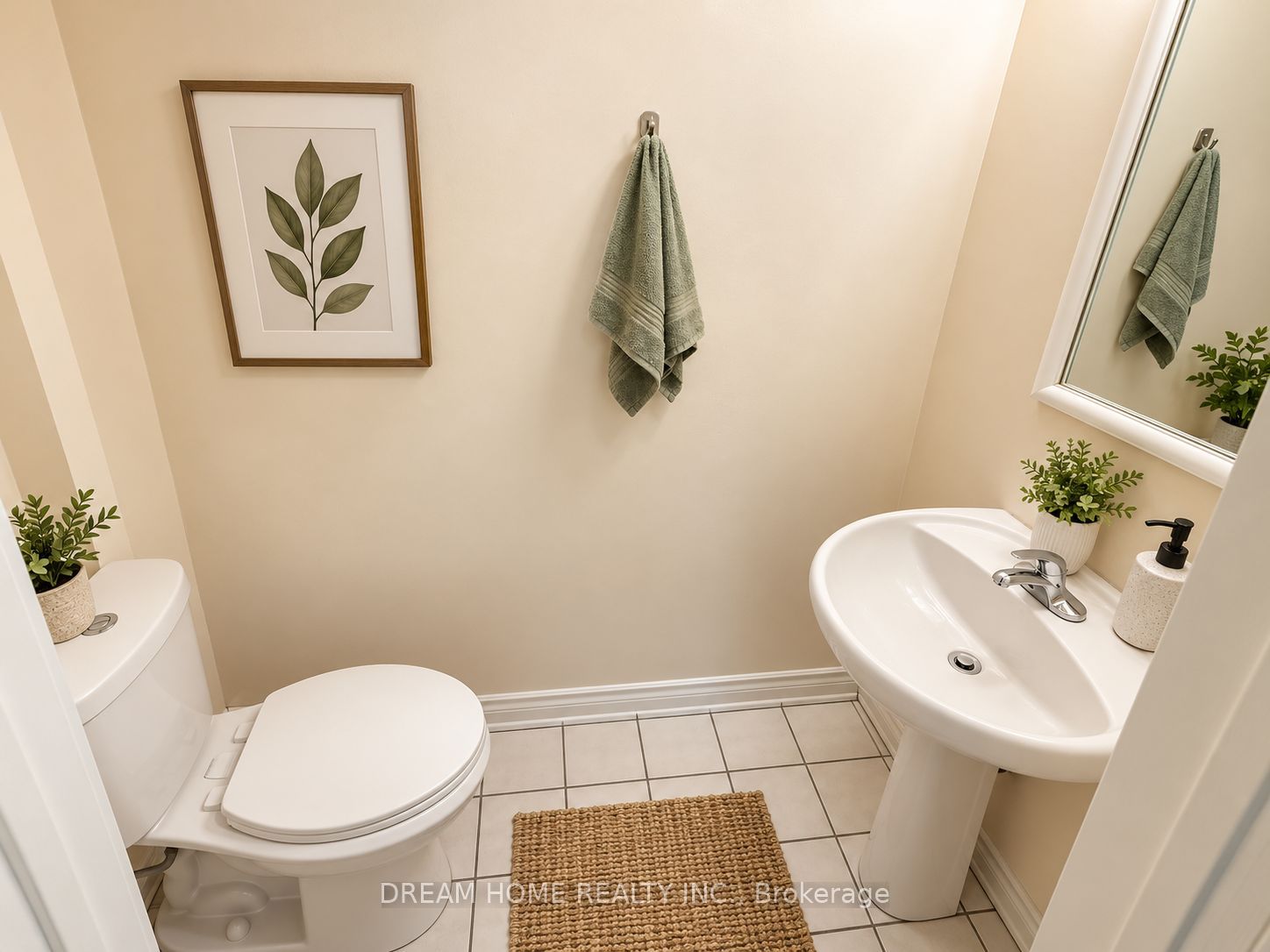 92 Rainier Square Property Photo 16