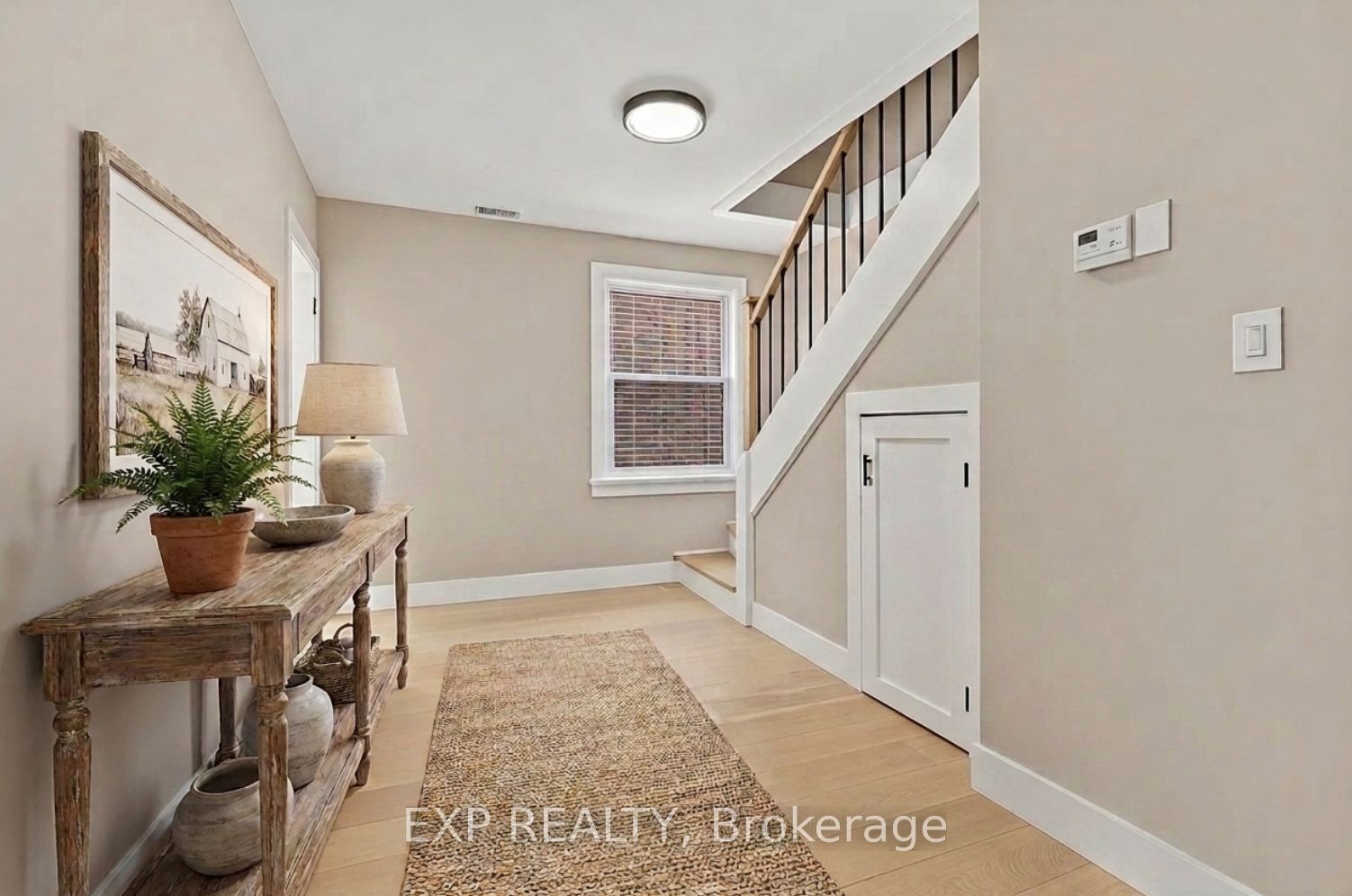 780 Oxford Street Property Photo 6