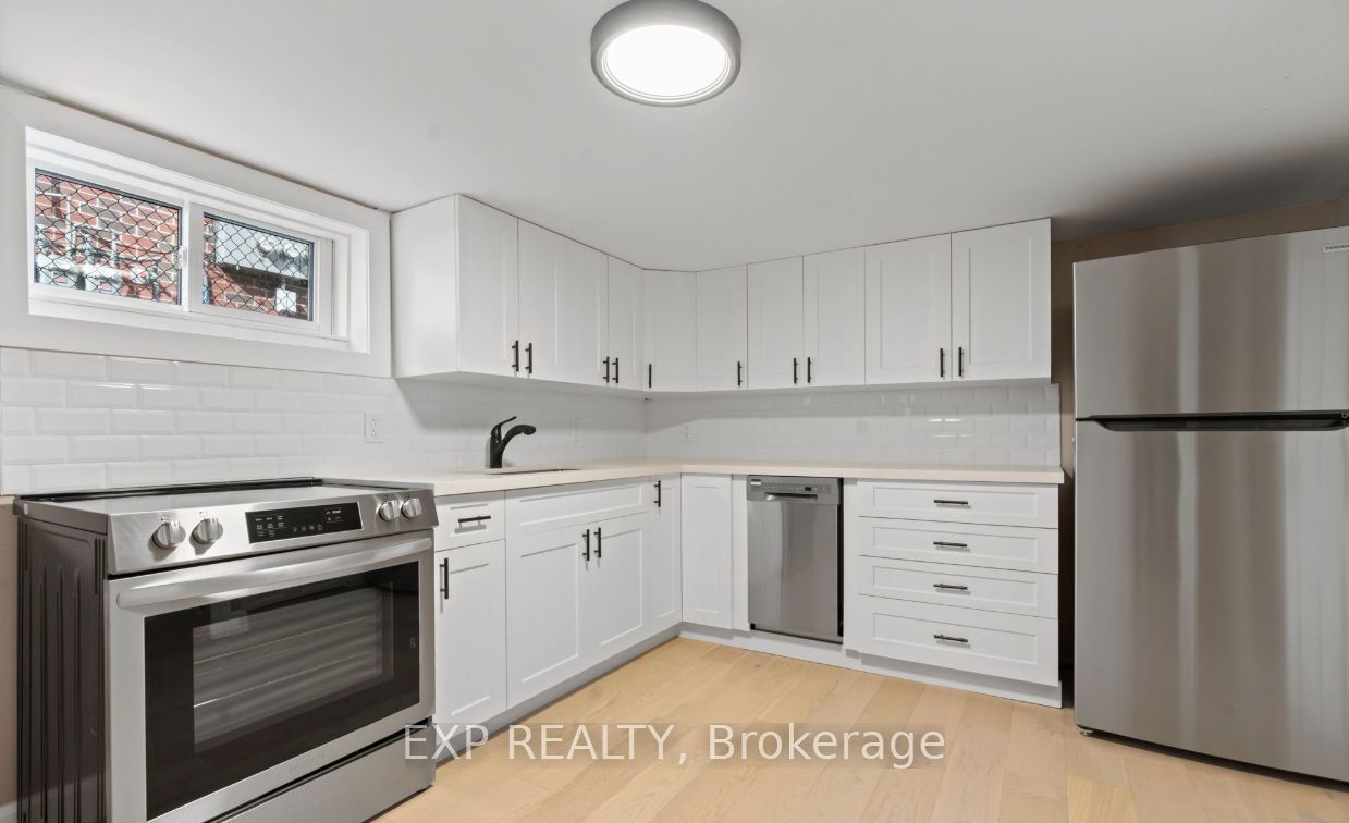 780 Oxford Street Property Photo 15