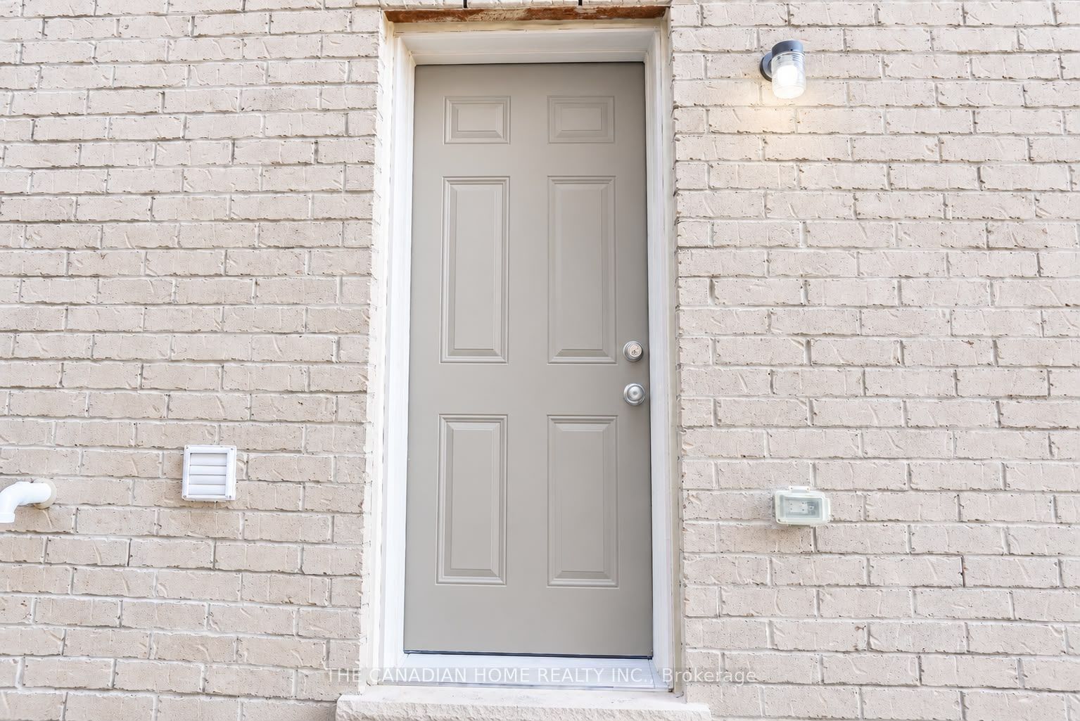 400 Finch Avenue 34 Property Photo 3