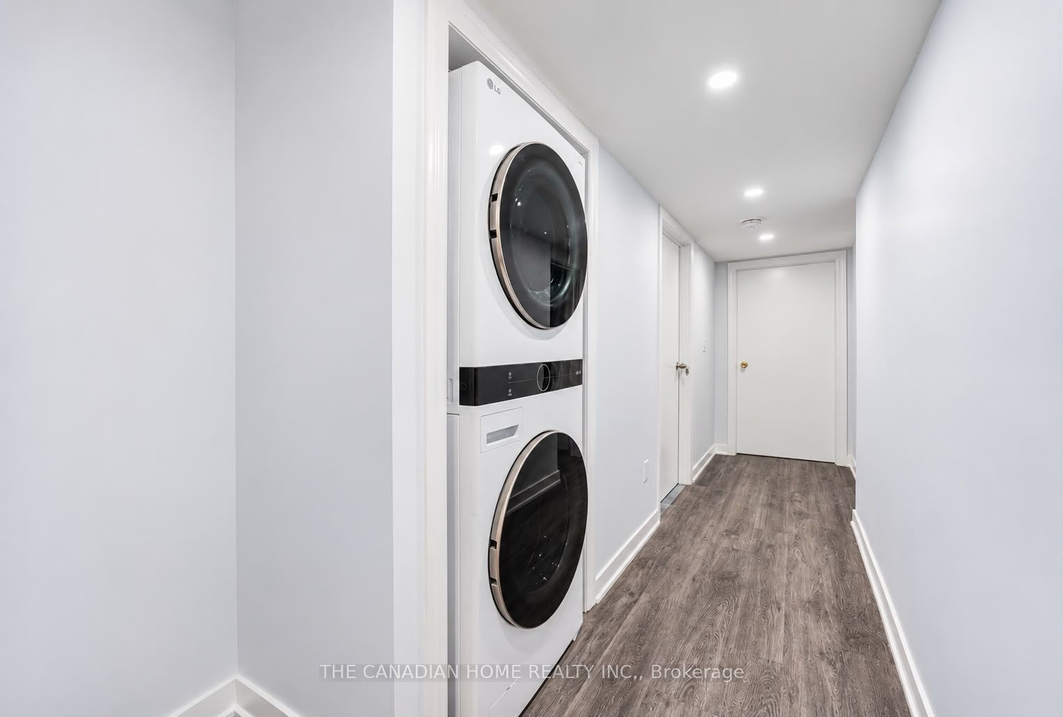 400 Finch Avenue 34 Property Photo 13