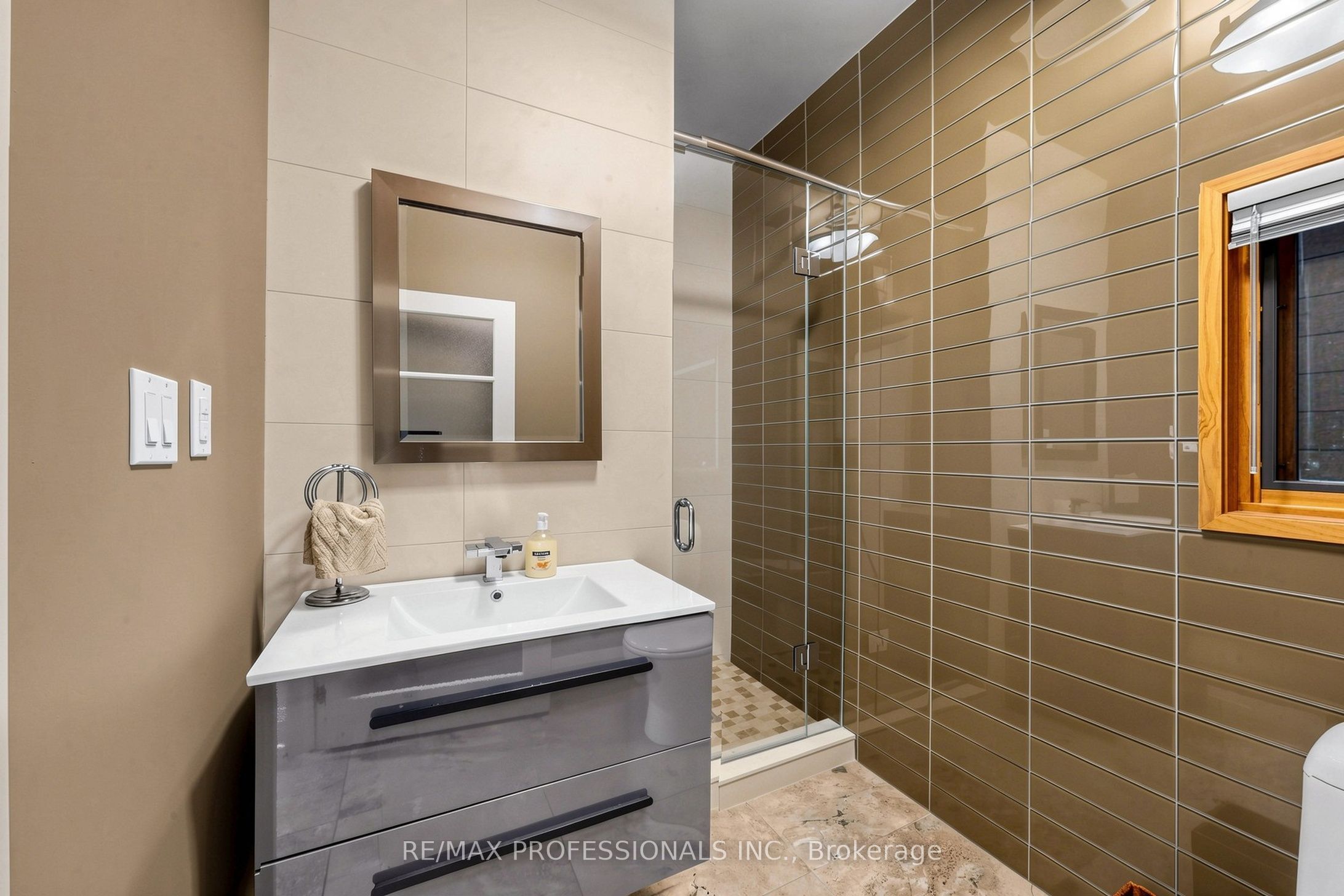 9 Annis Road Property Photo 21