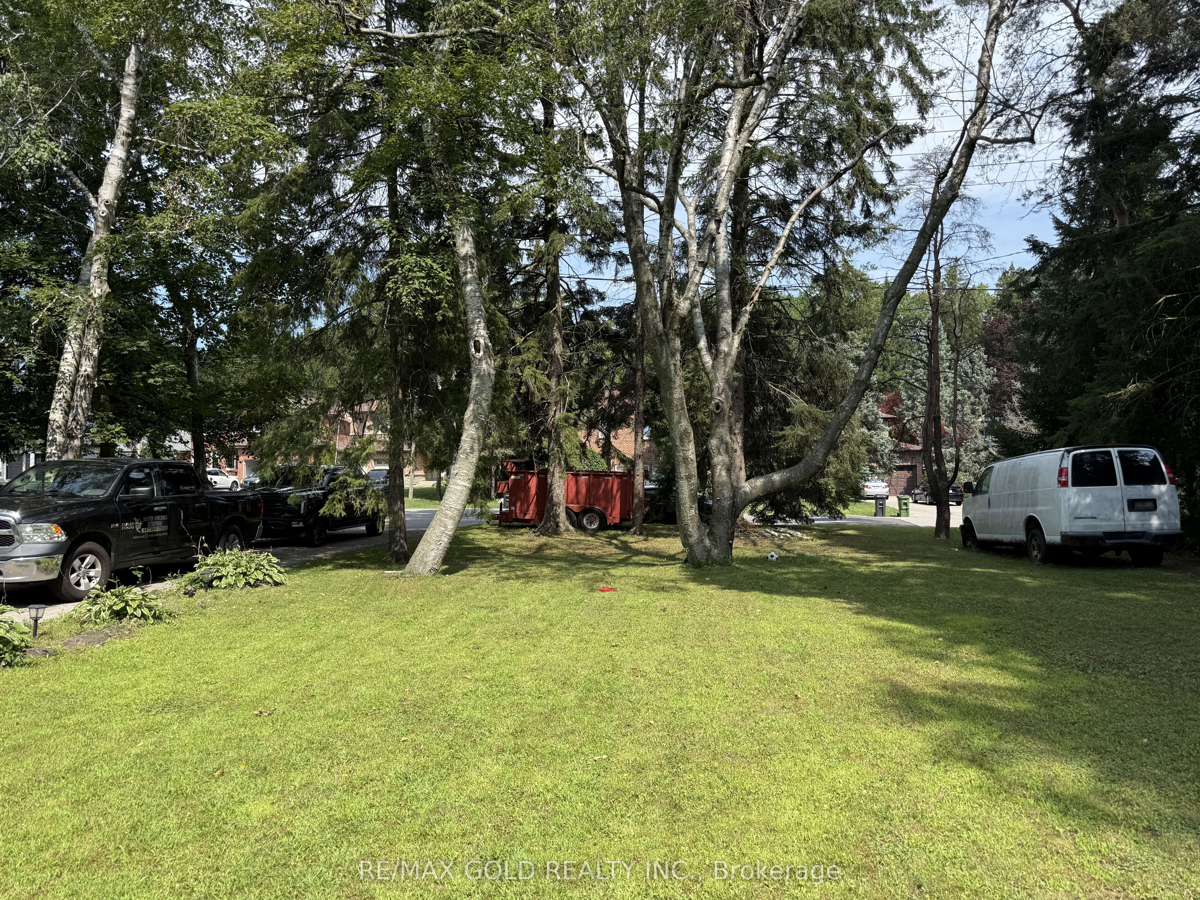 366 Beechgrove Drive Property Photo 3