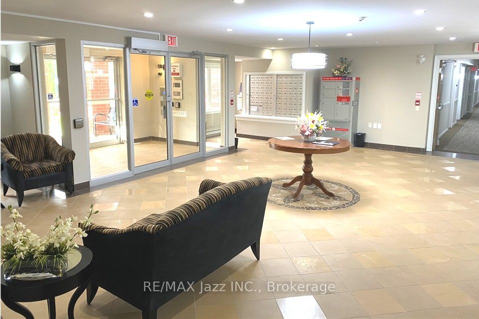 61 Clarington Boulevard 102 Property Photo 3