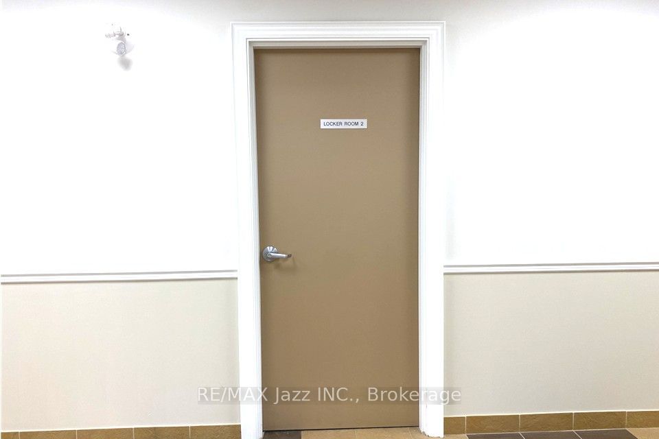 61 Clarington Boulevard 102 Property Photo 37