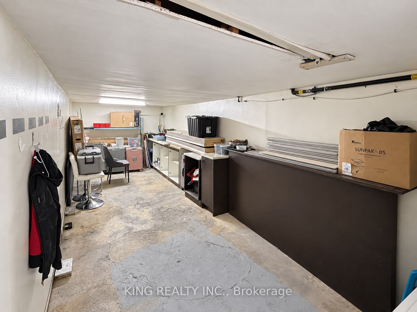 1272 Danforth Avenue Property Photo 10