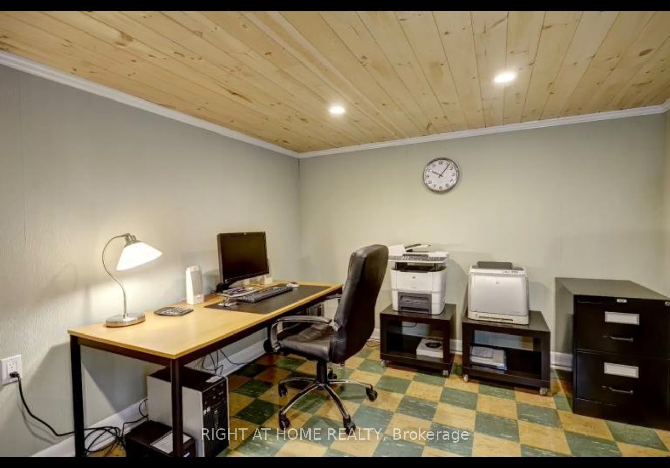 3 Bexhill Avenue Basement Property Photo 1