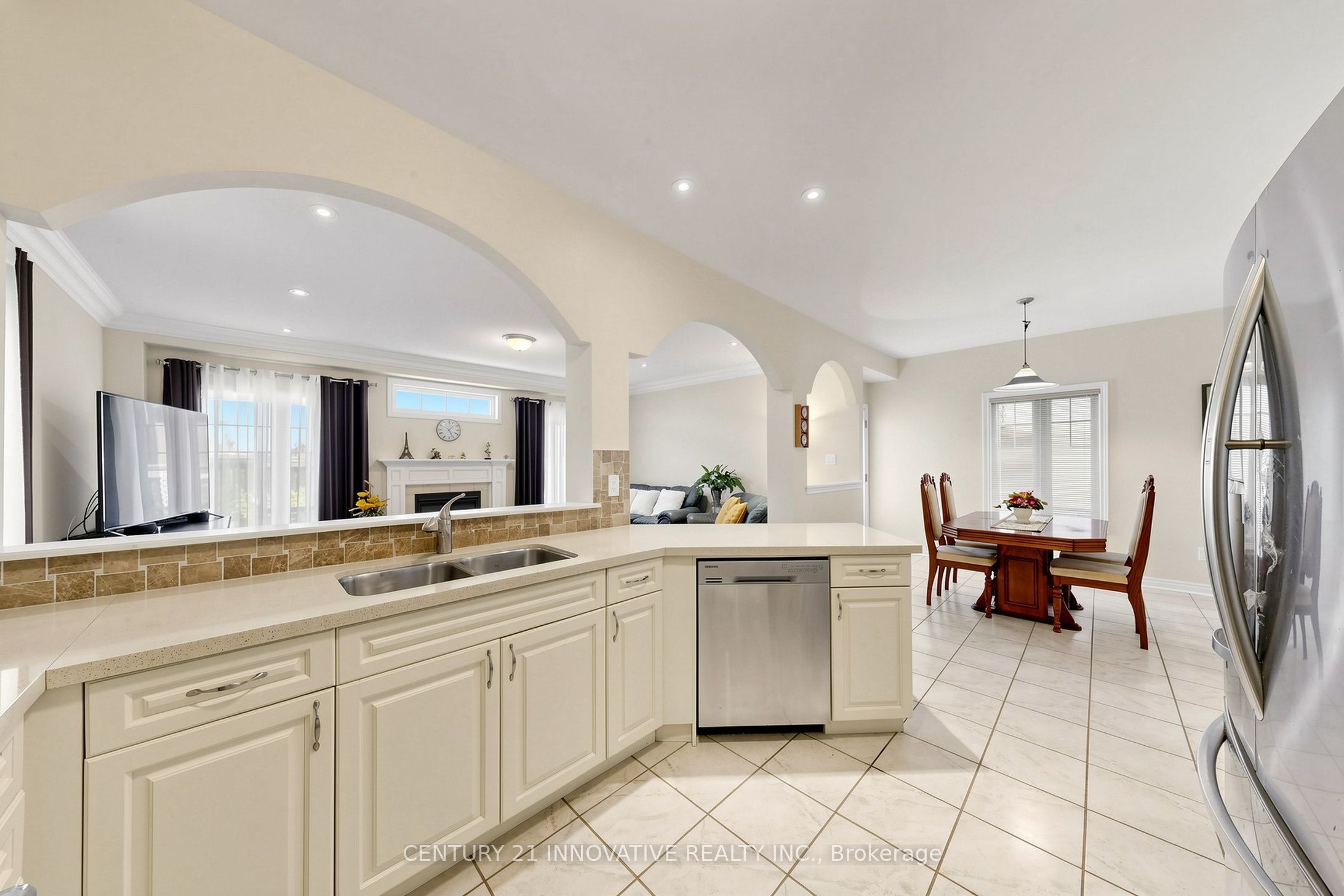 55 N Sharplin Drive Property Photo 17