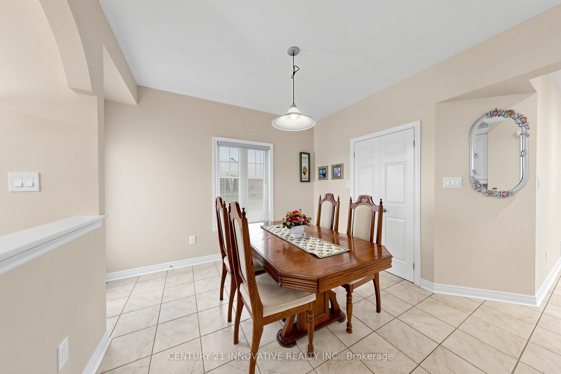 55 N Sharplin Drive Property Photo 19