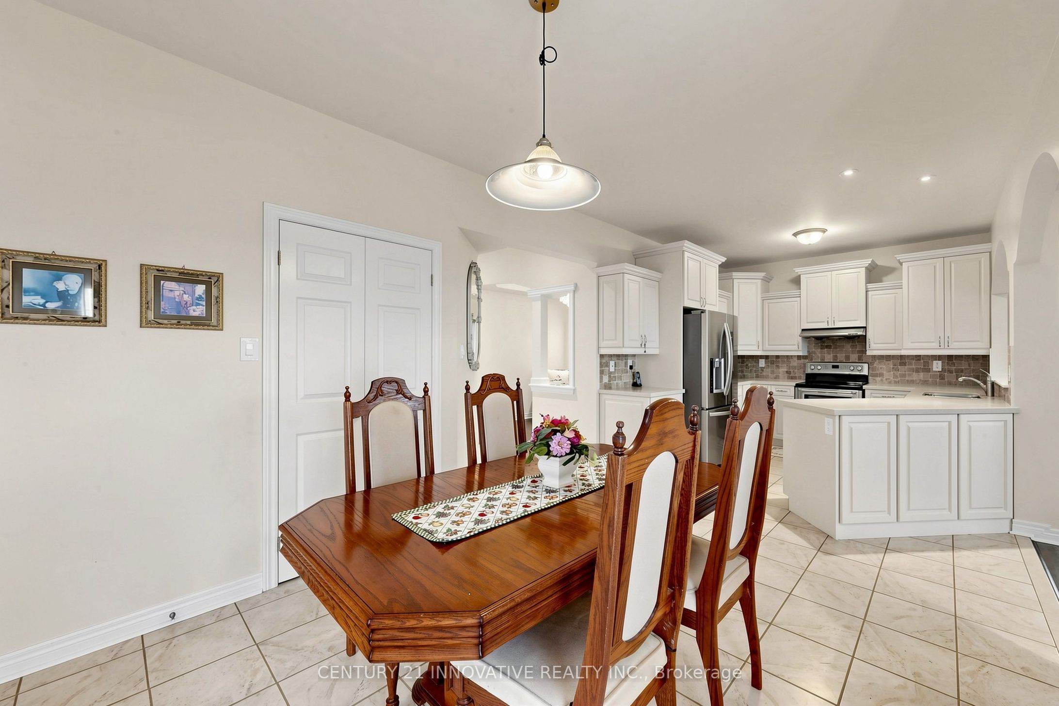 55 N Sharplin Drive Property Photo 21