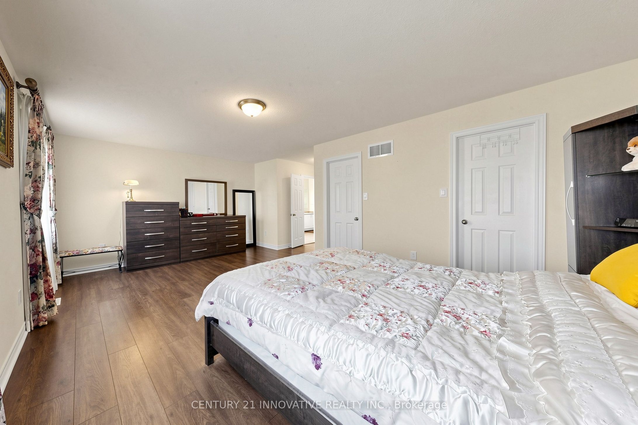 55 N Sharplin Drive Property Photo 27