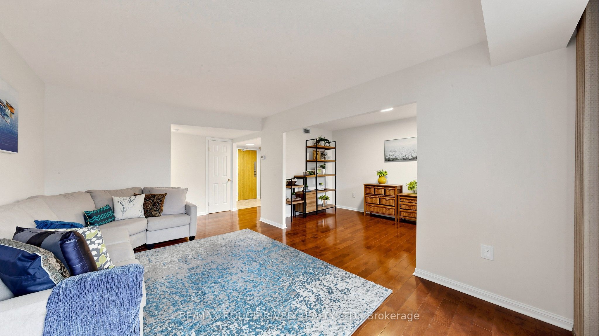 757 Victoria Park Avenue 206 Property Photo 10