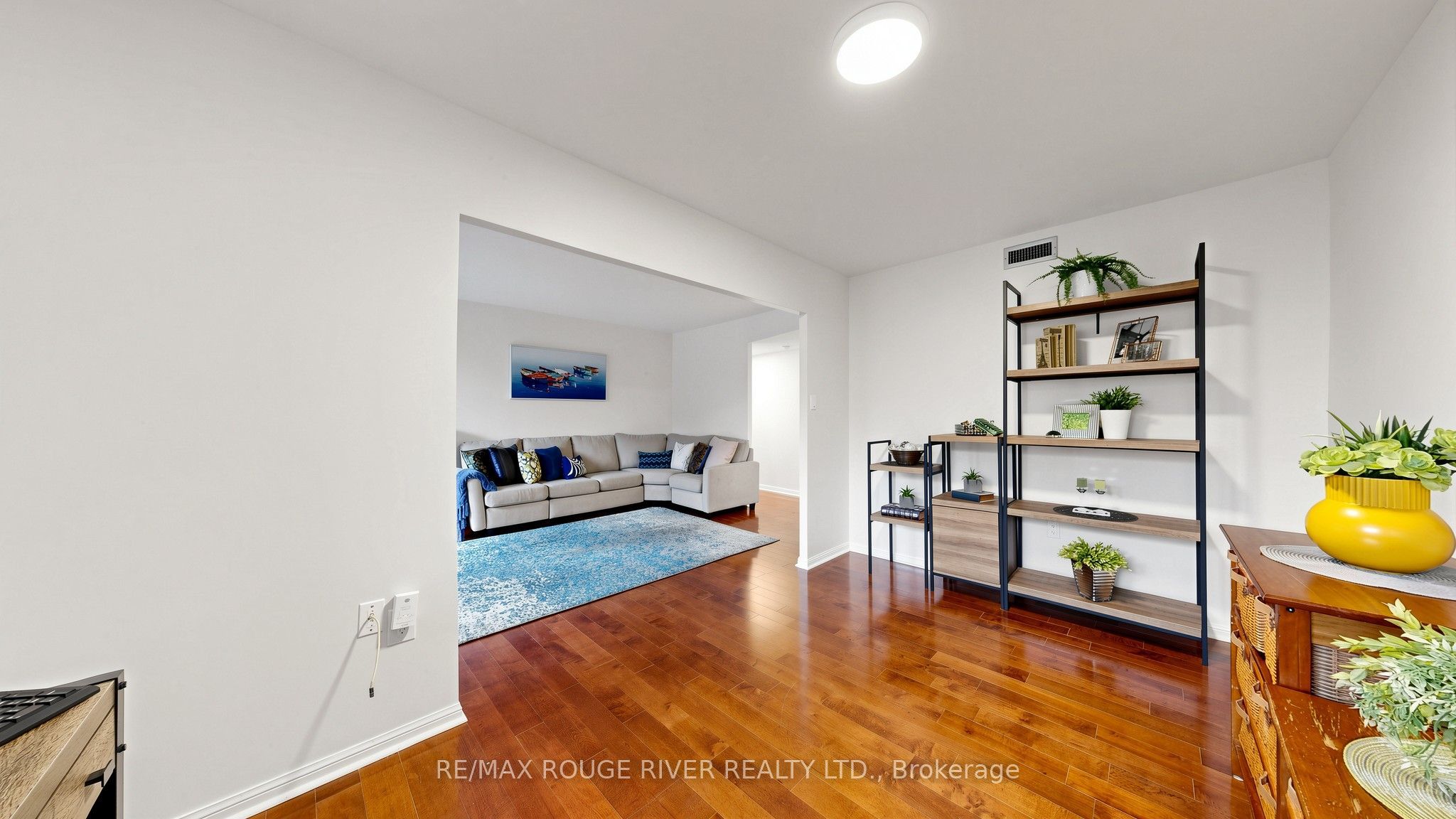 757 Victoria Park Avenue 206 Property Photo 14