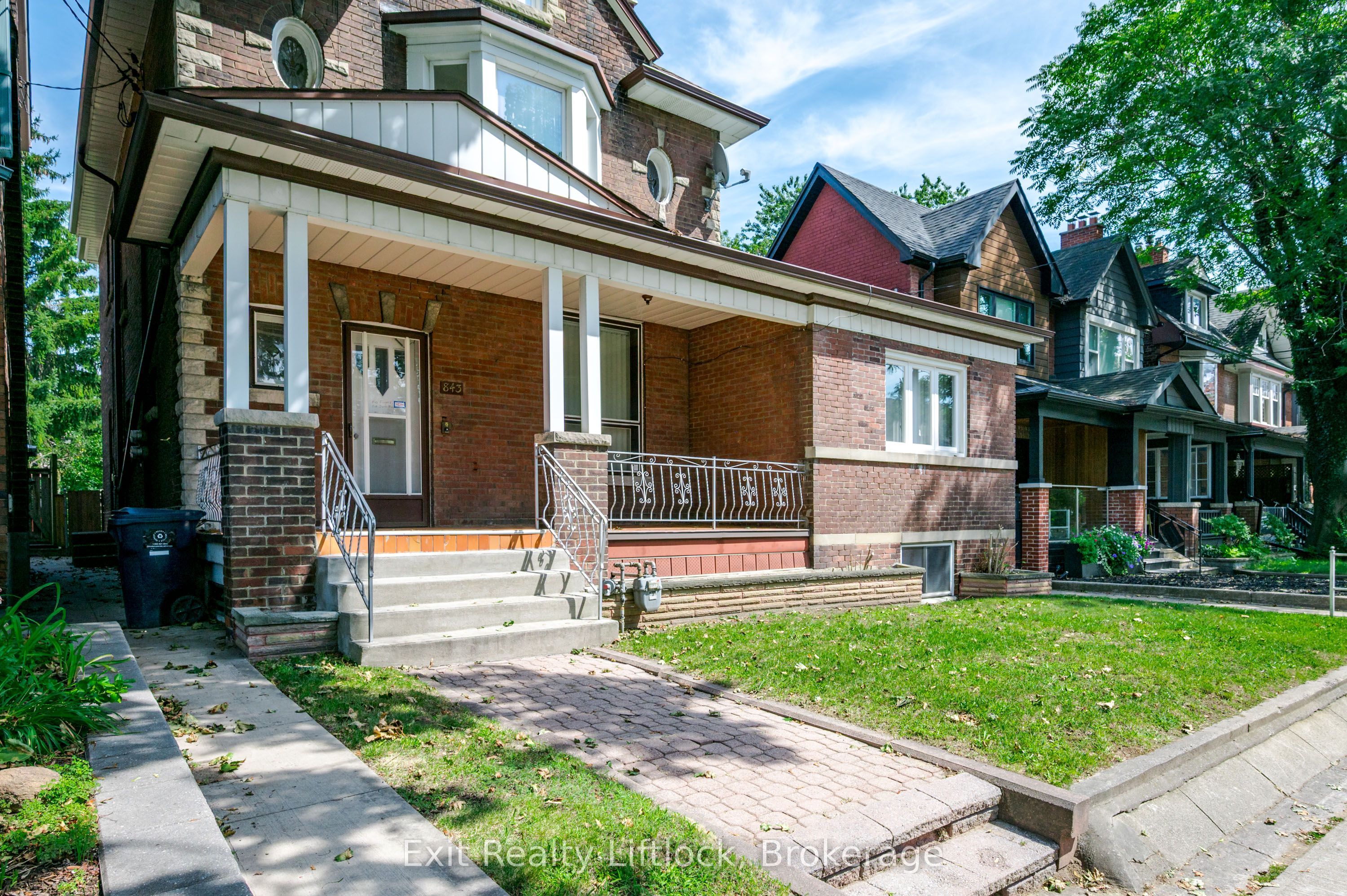 843 Logan Avenue Property Photo 3