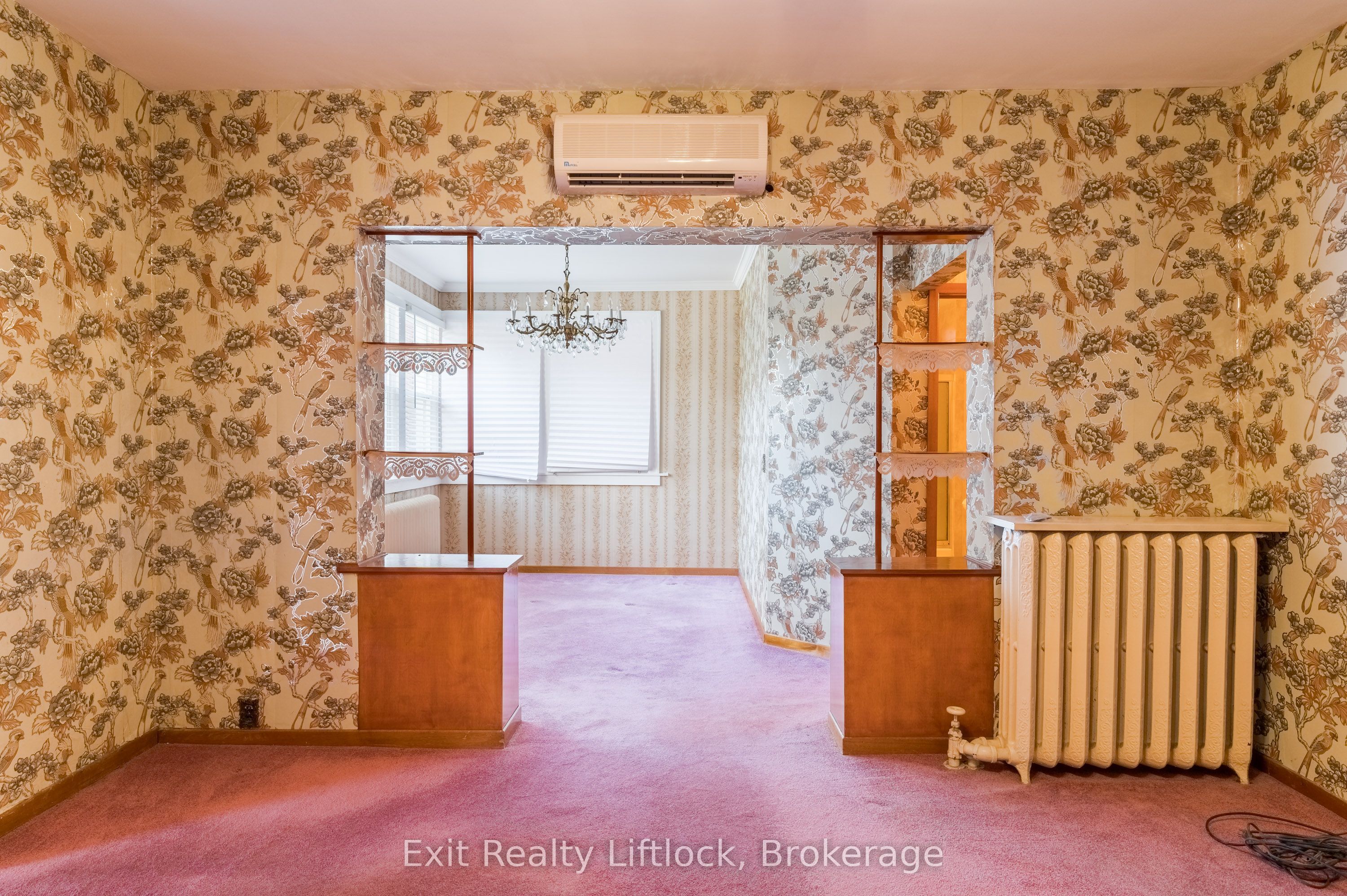 843 Logan Avenue Property Photo 8