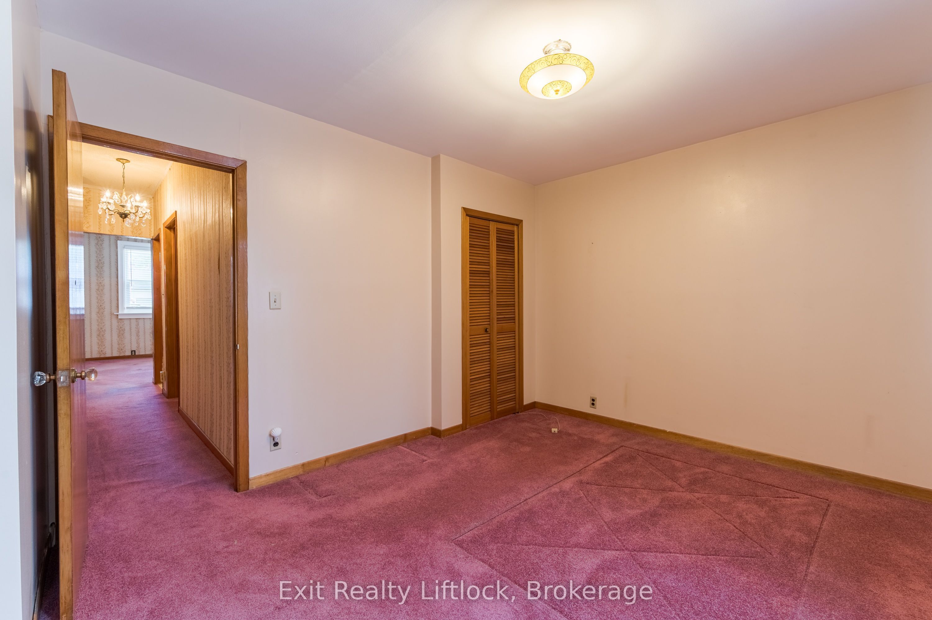 843 Logan Avenue Property Photo 15